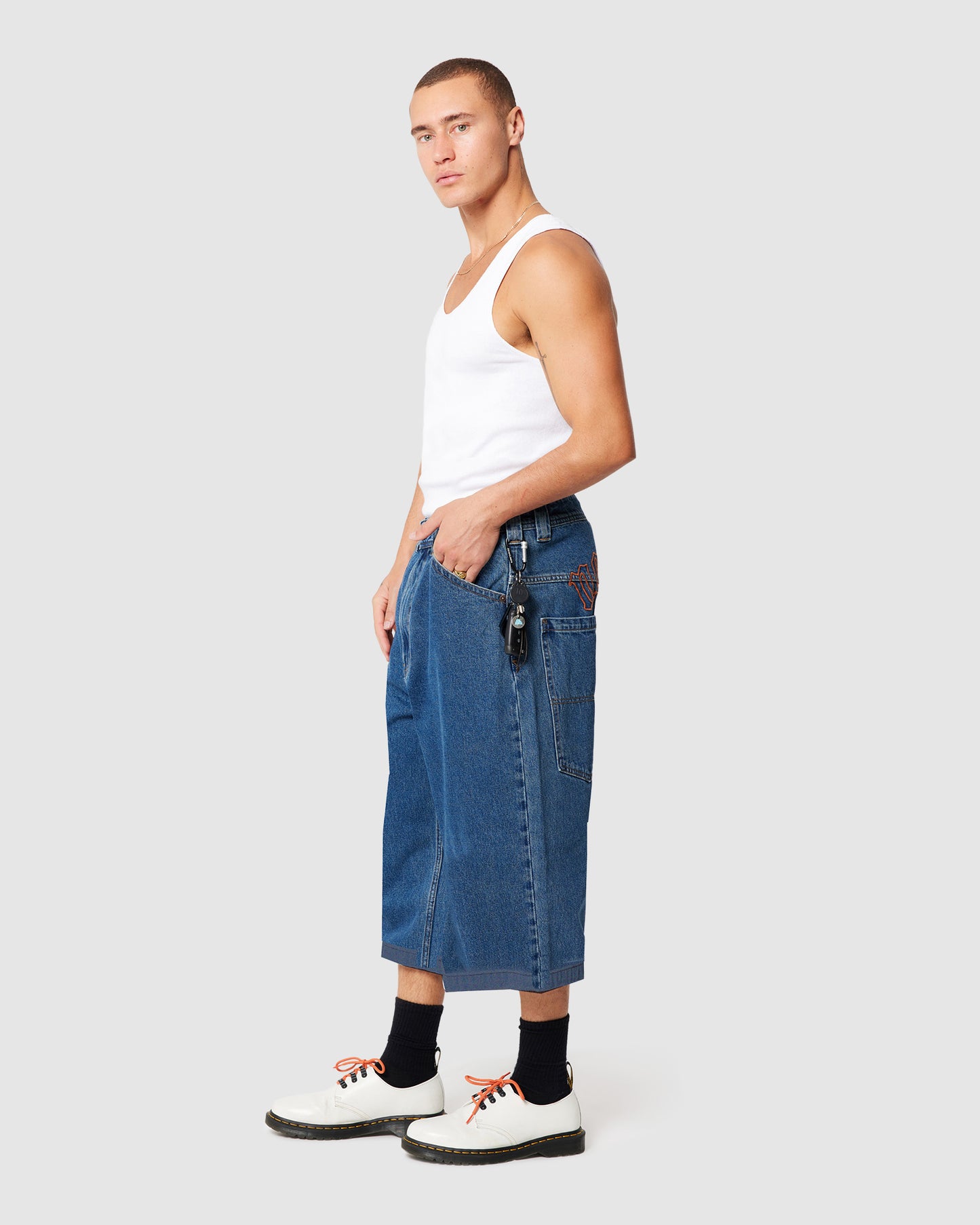 A7 Mega Baggy Shorts