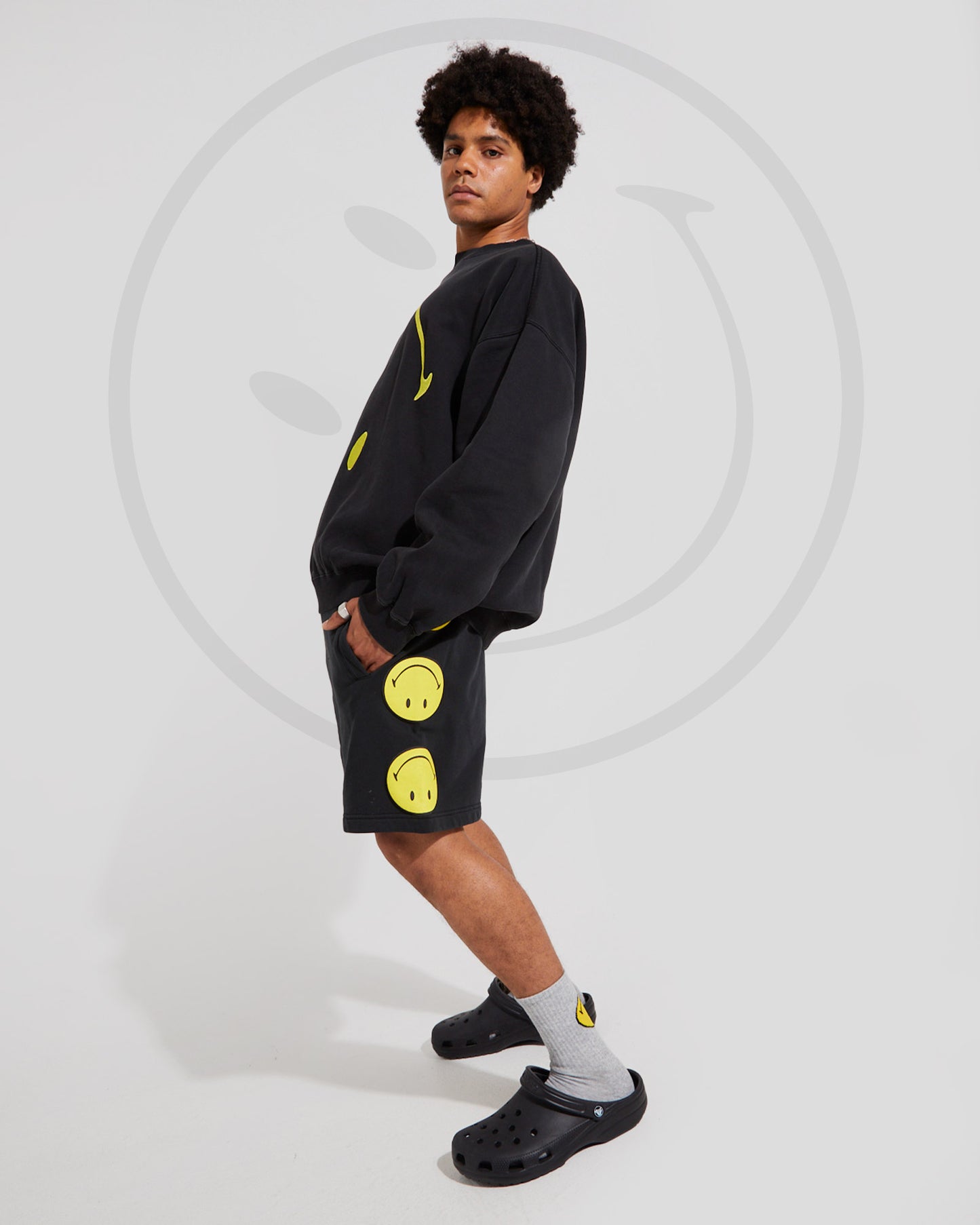 Insight x Smiley Beam Fleece Short