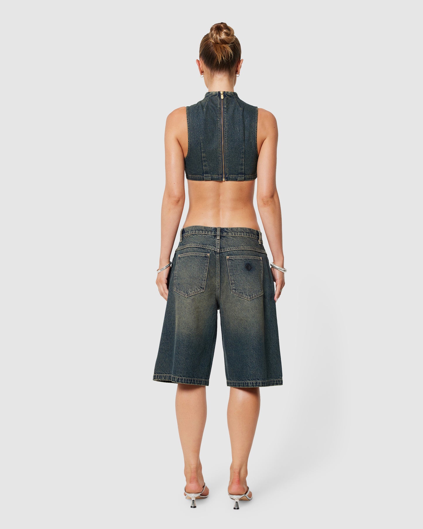 95 Super Baggy Denim Jorts Quinn