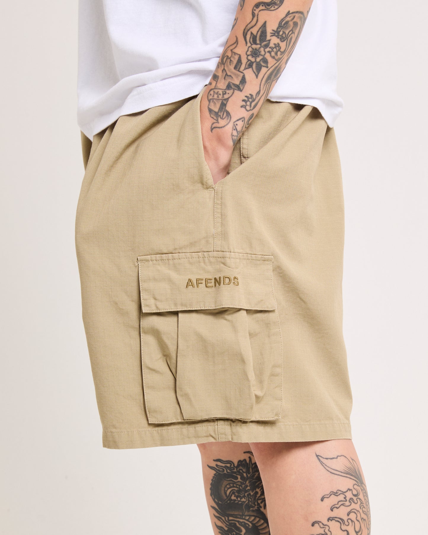 Ripped Out 98 - Oversized Cargo Short 20"