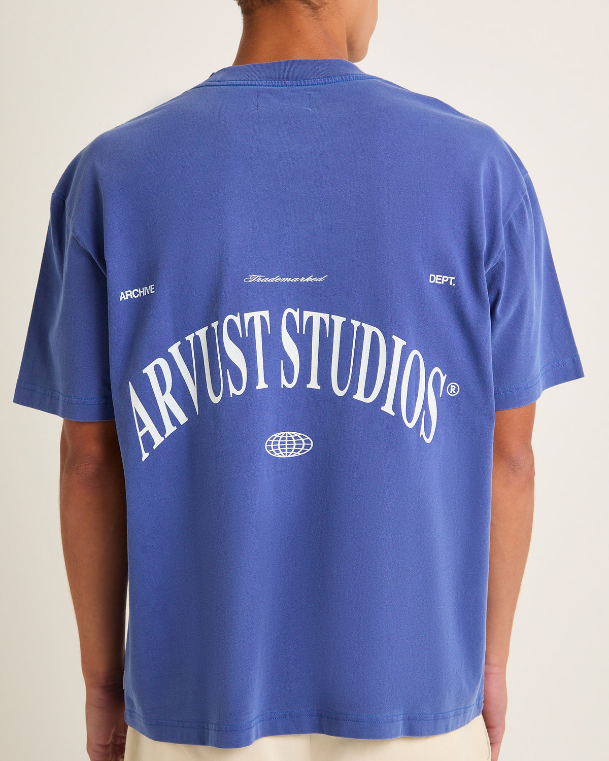 Institute T-Shirt COBALT