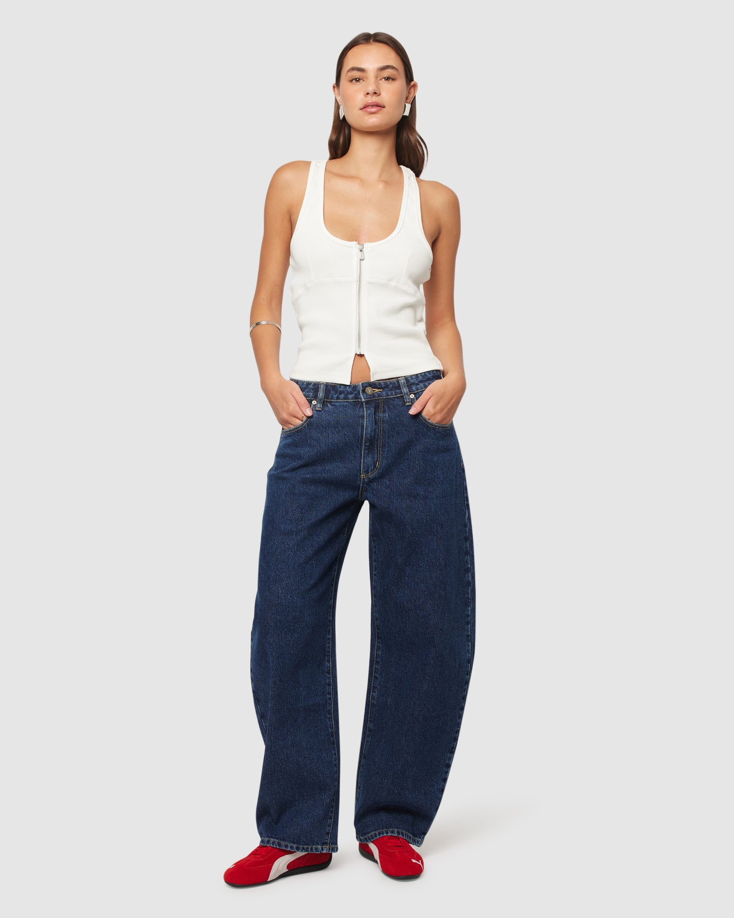 95 Mid Barrel Denim Jeans Tara