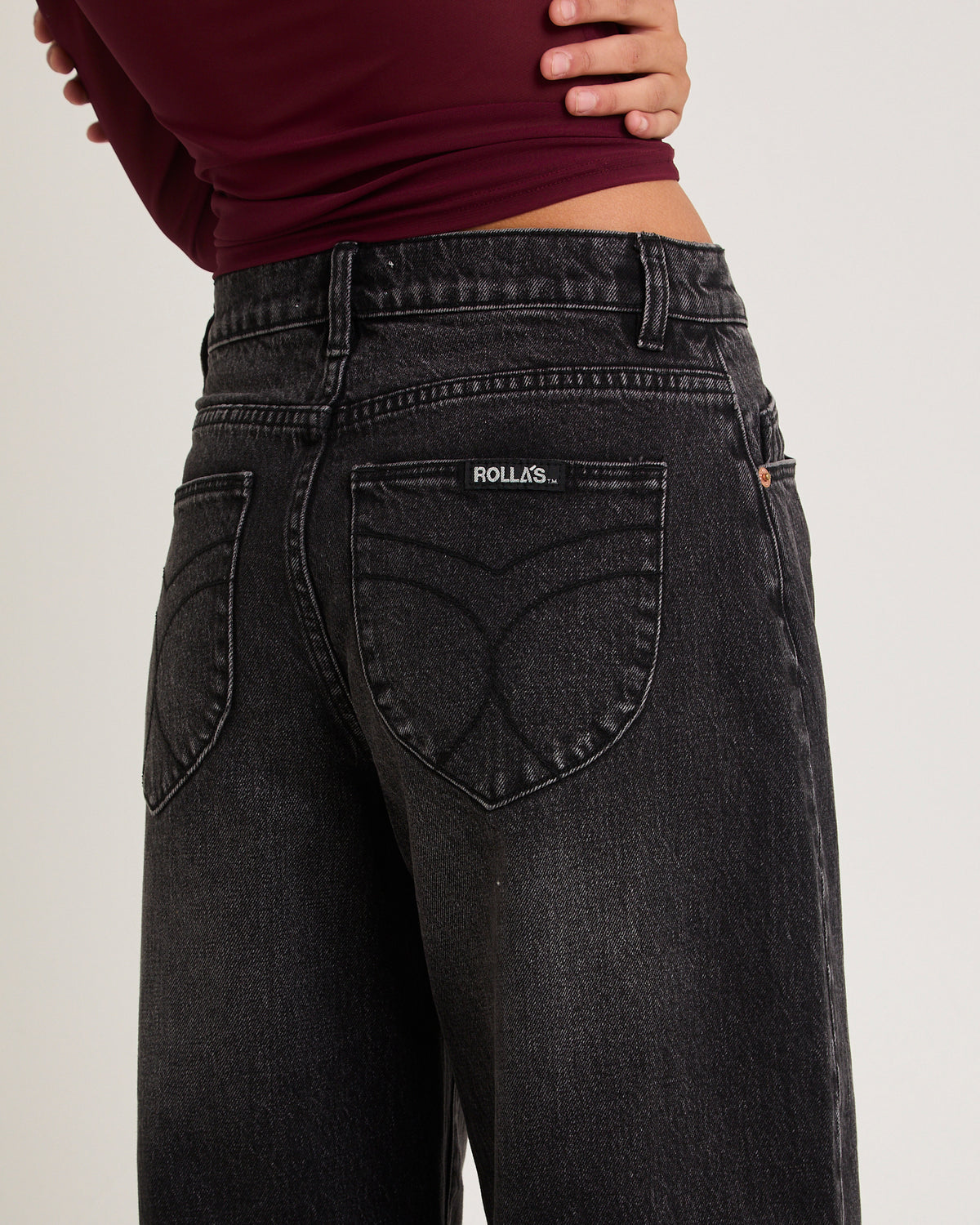 Gigi Barrel Denim Jeans 80s BLACK