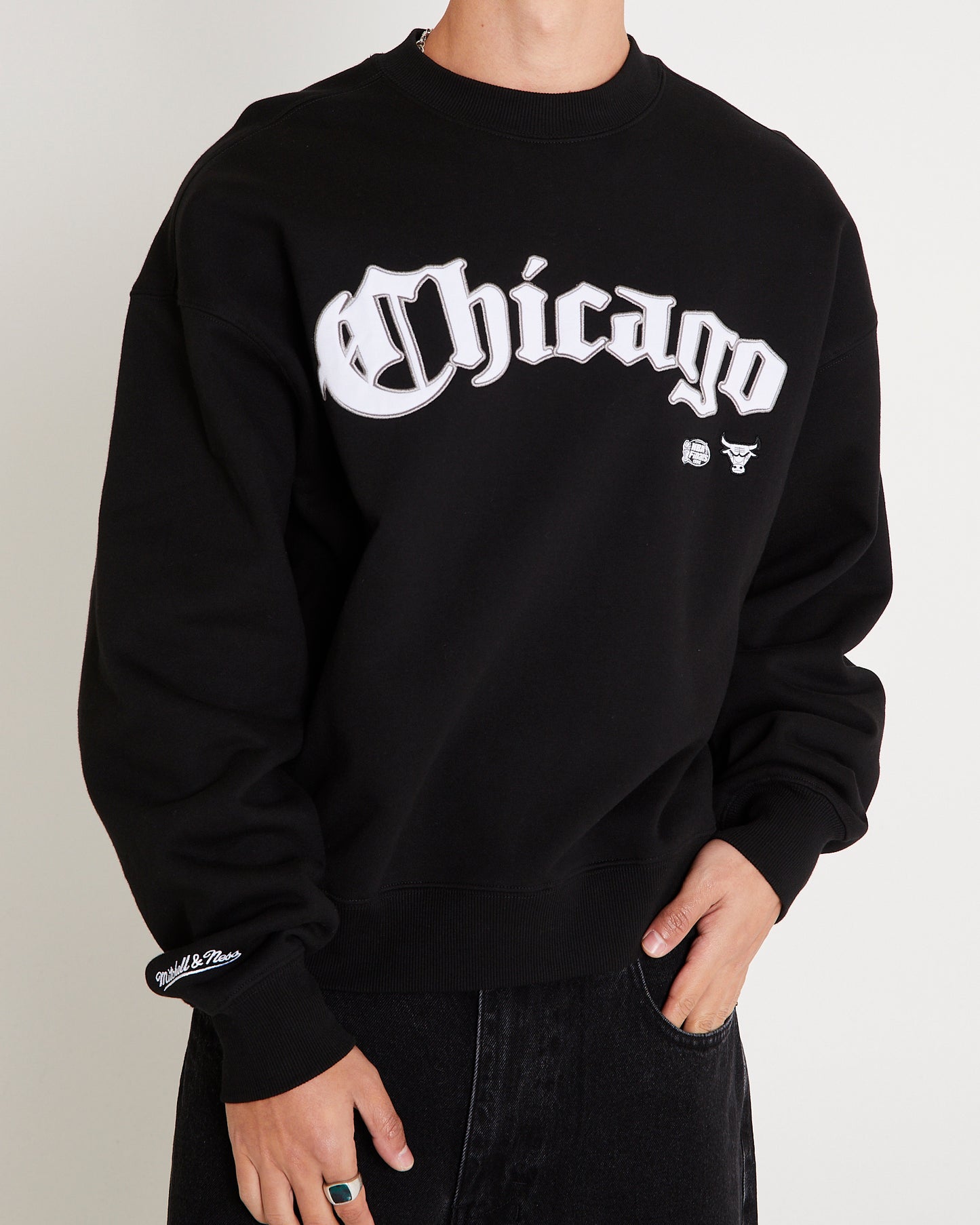 Chicago Bulls Field To The Court Crewneck Jumper