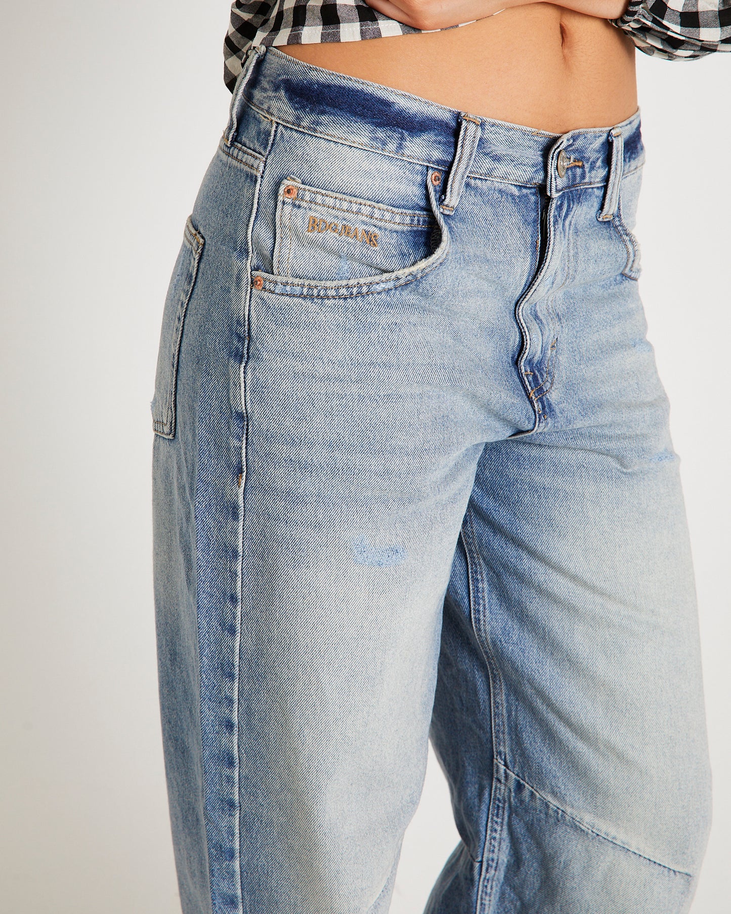 BDG Logan Buckle Baggy Barrel Denim Jeans