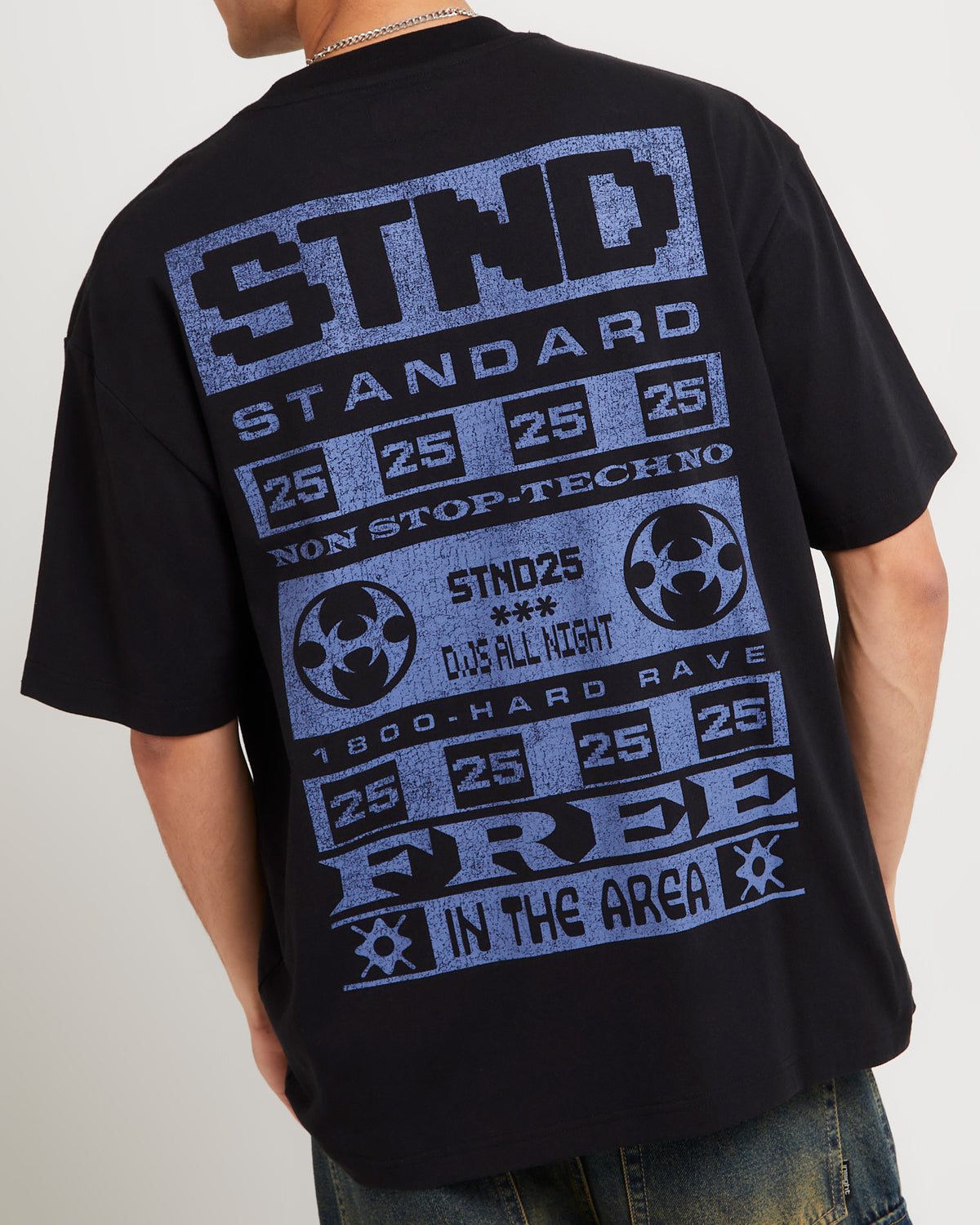 Viral T-Shirt BLACK