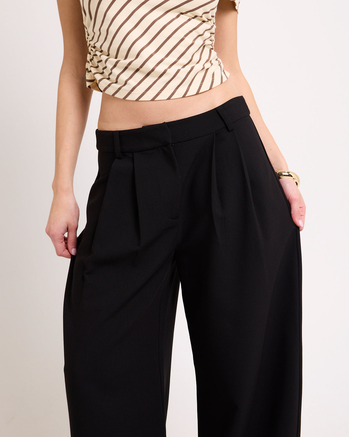 Emory Low Rise Tailored Pants BLACK