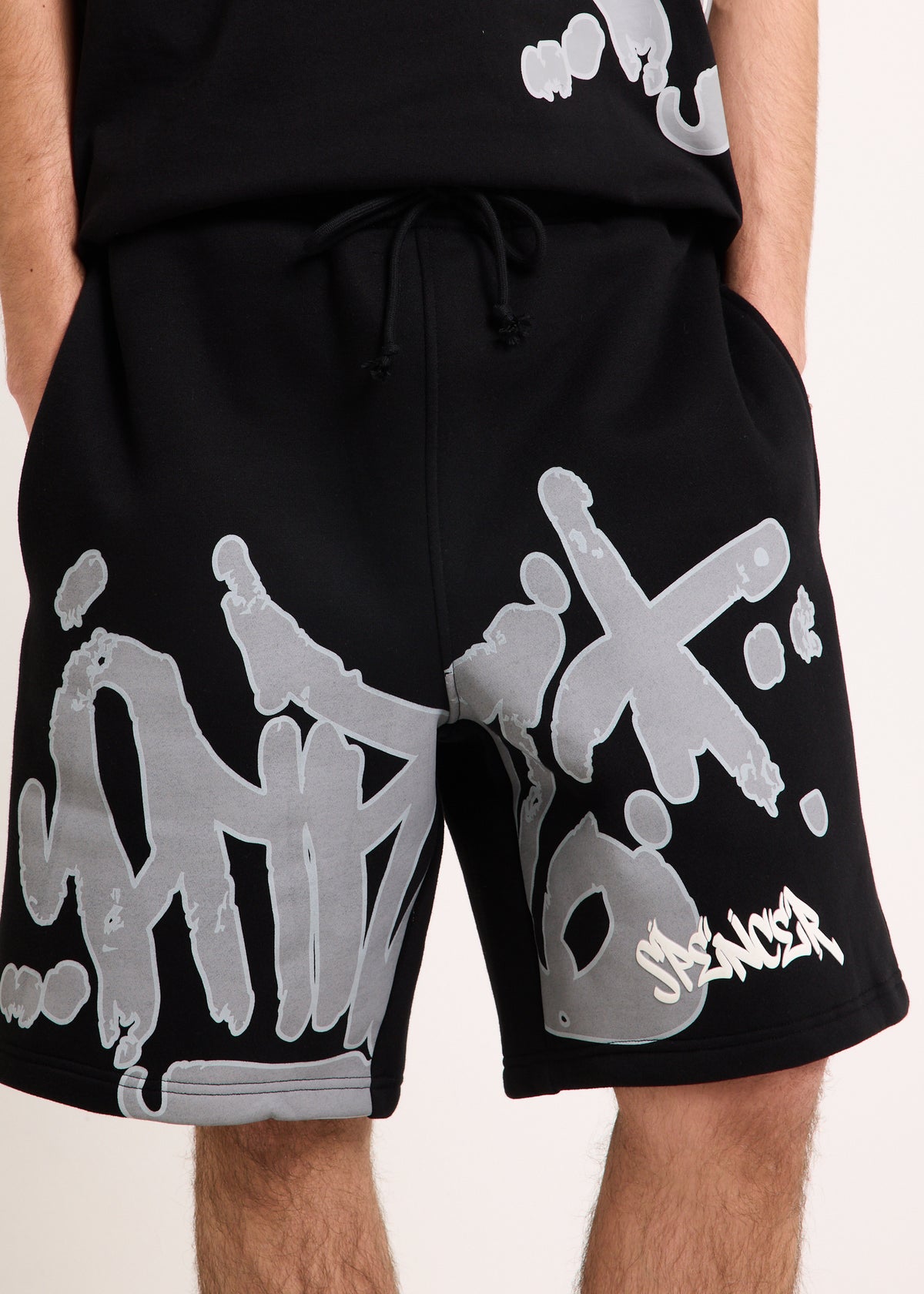 Street Tagger Track Short BLACK