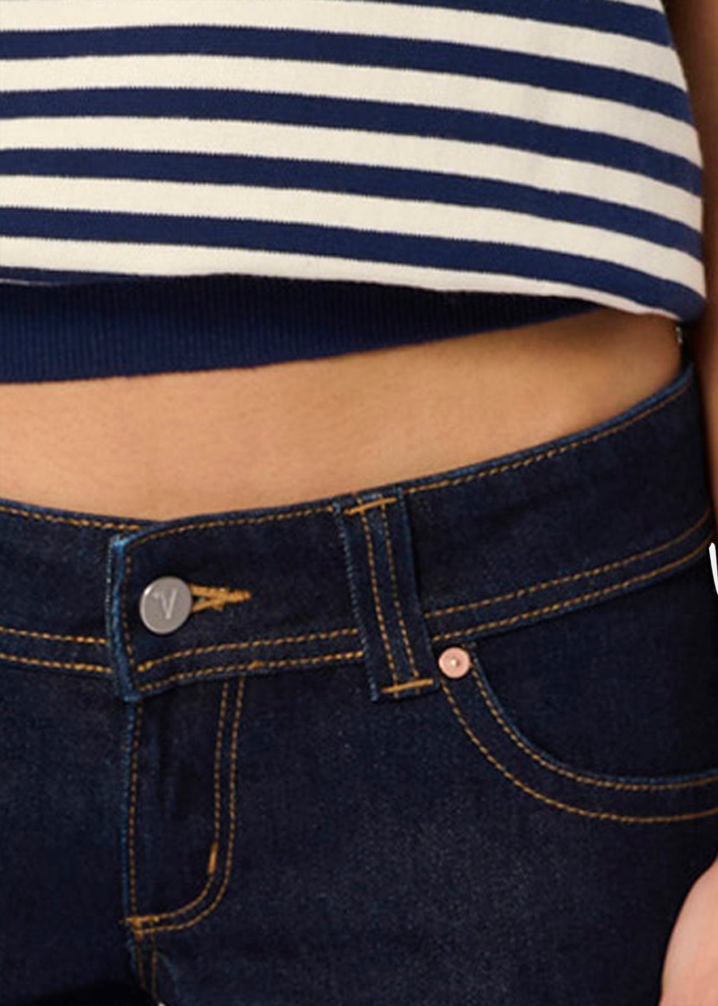 00 Super Low & Wide Denim Jeans