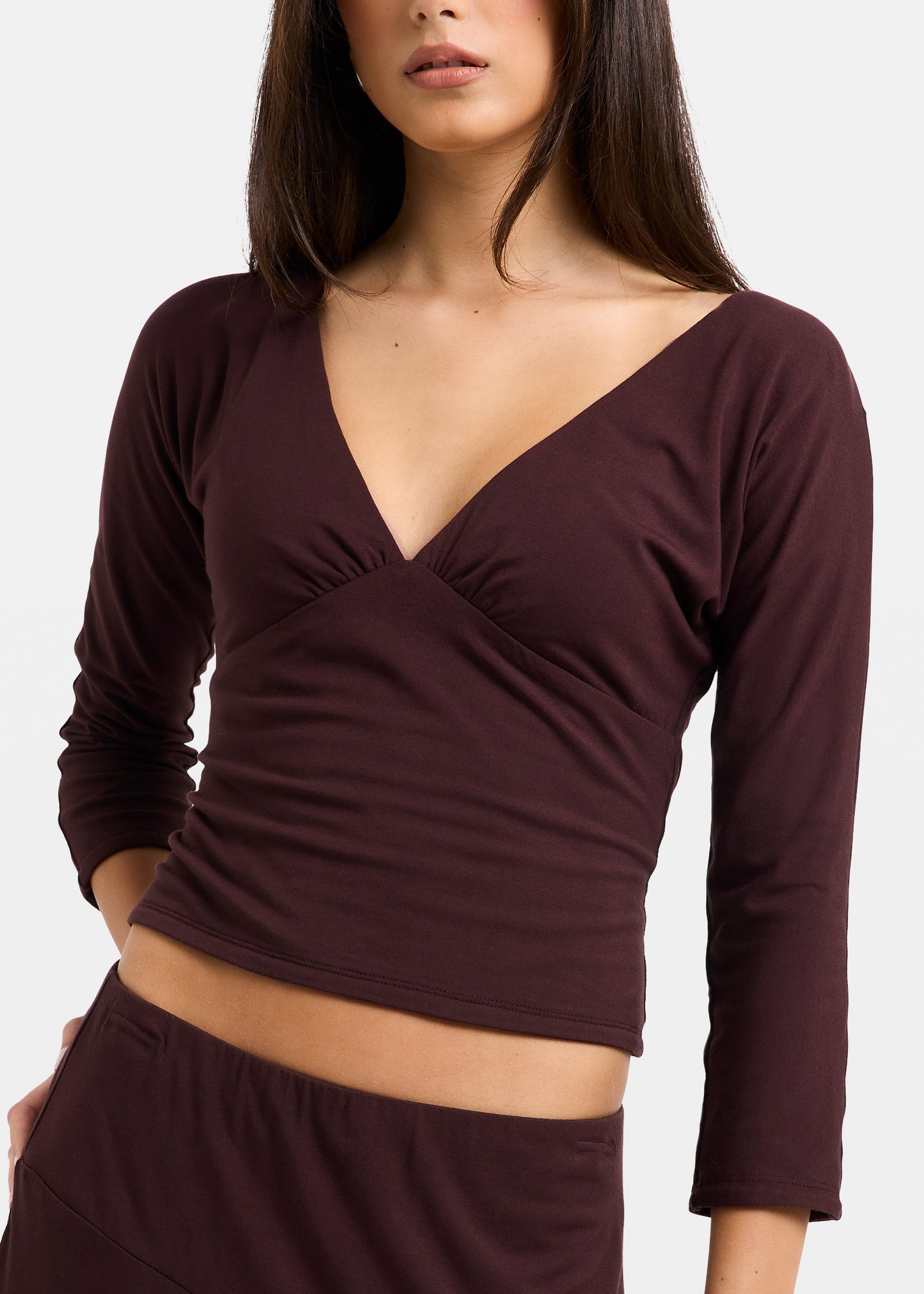 Vivian Deep V Quarter Top
