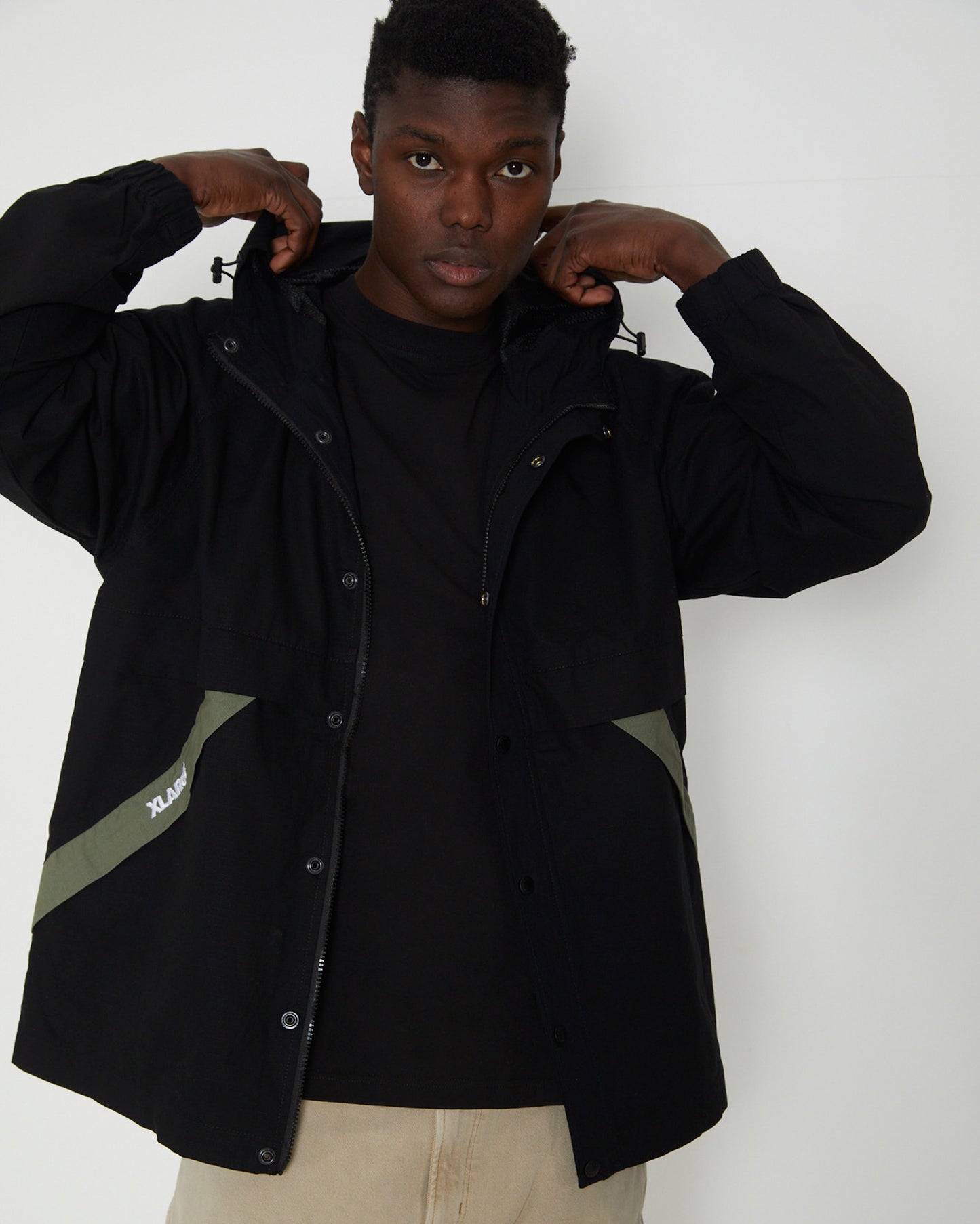 Ascend Jacket in Black