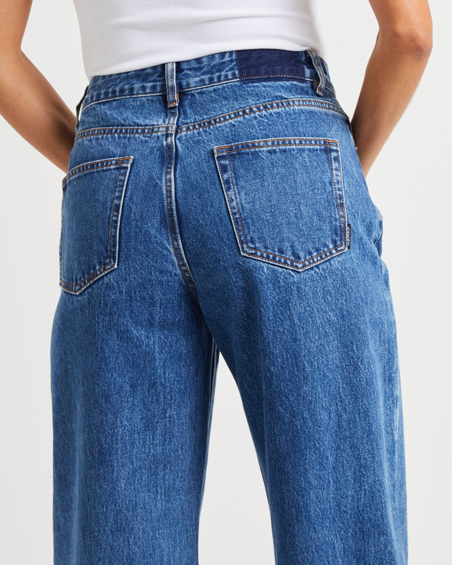 Misty High & Wide Jeans