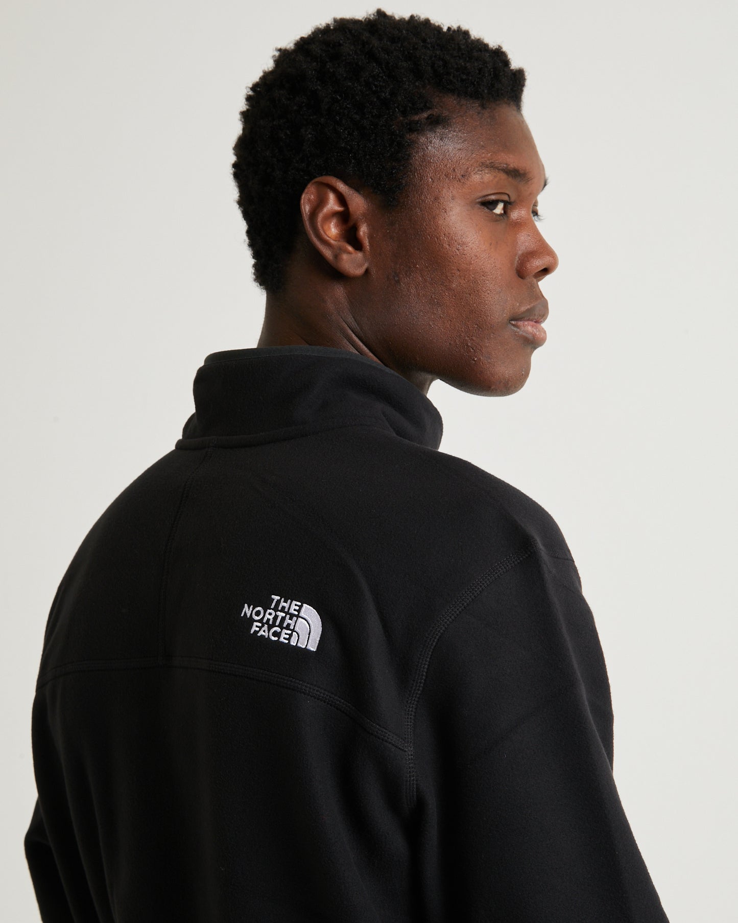 100 Glacier 1/4 Zip Jumper Black