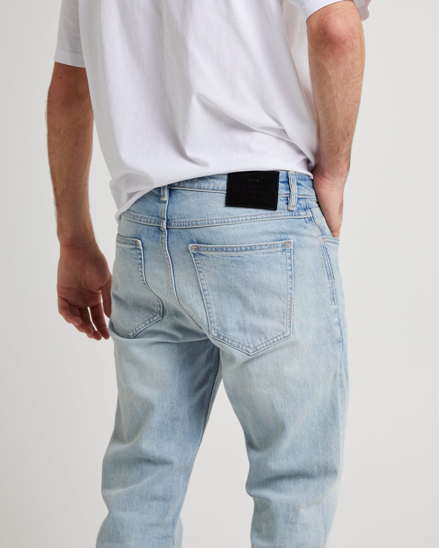 Ray Straight Slim Denim Jeans Light