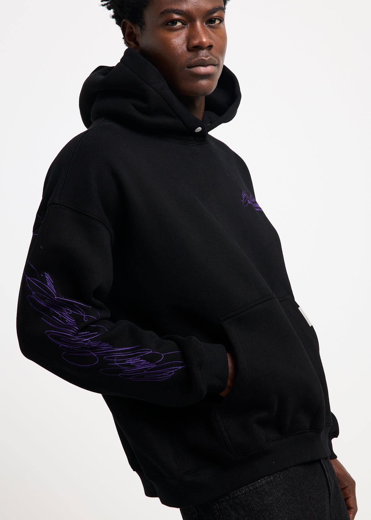 Charm Hoodie BLACK