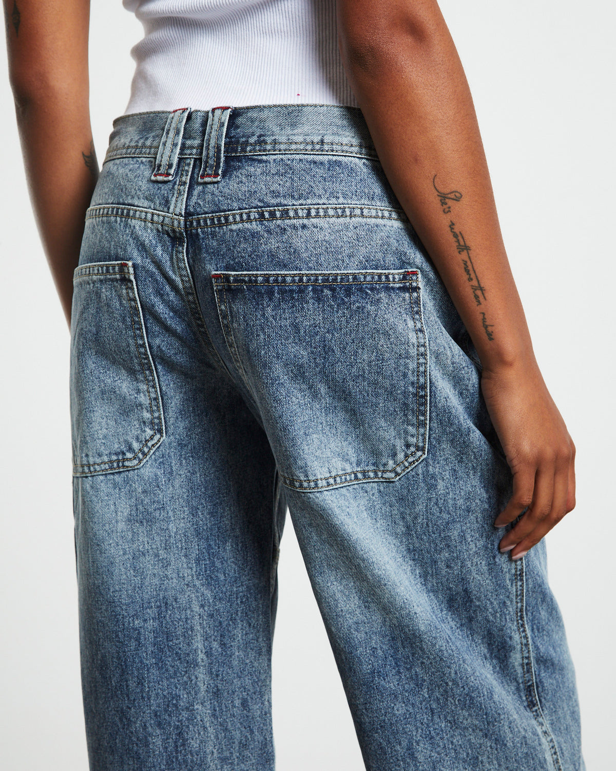 Emison Low Rise Paneled Straight Leg Jeans Faded Stone Wash Blue BLUE