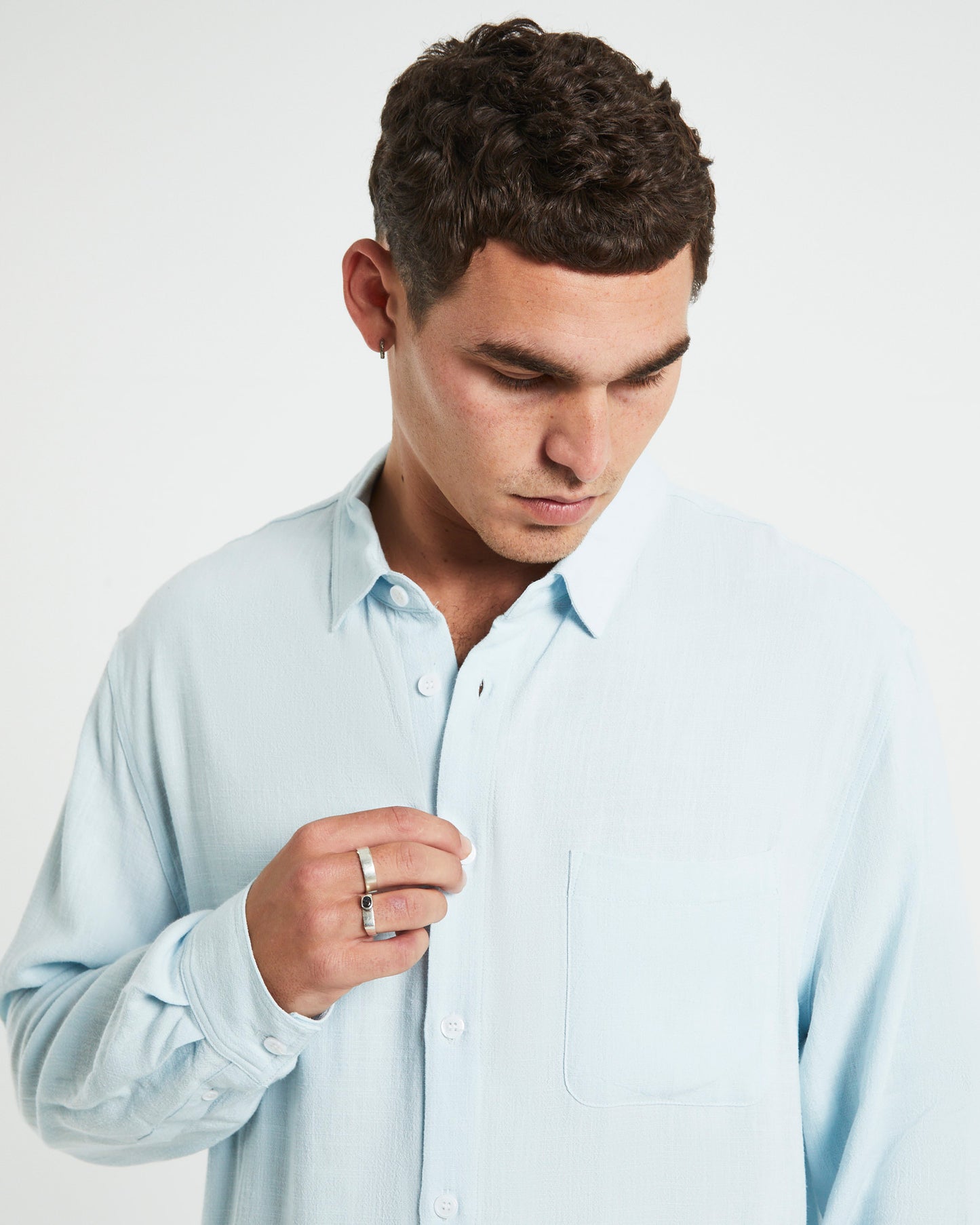 Harrison Linen Long Sleeve Shirt in Sky Blue