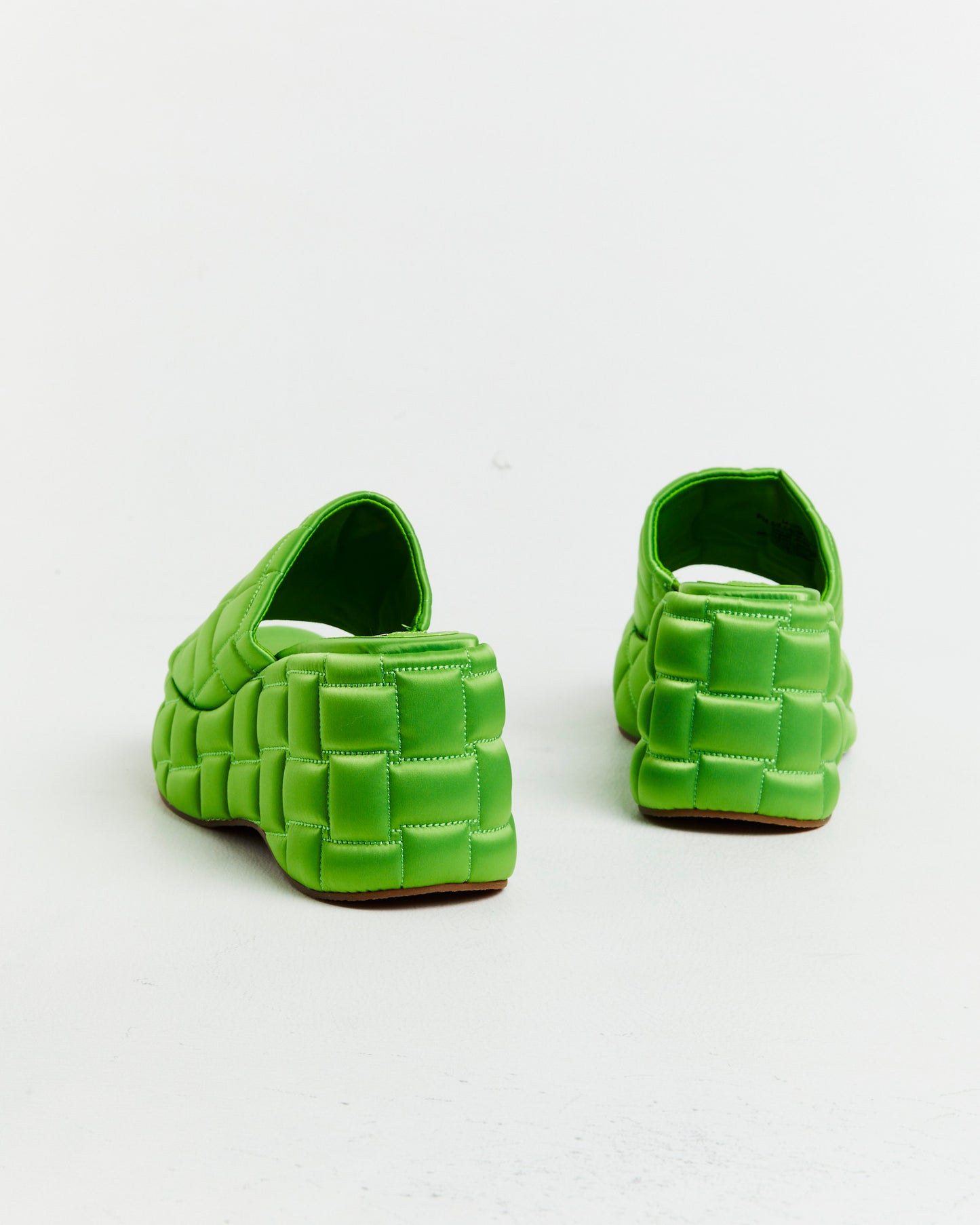 LA VOOM Satin Sandals in Green