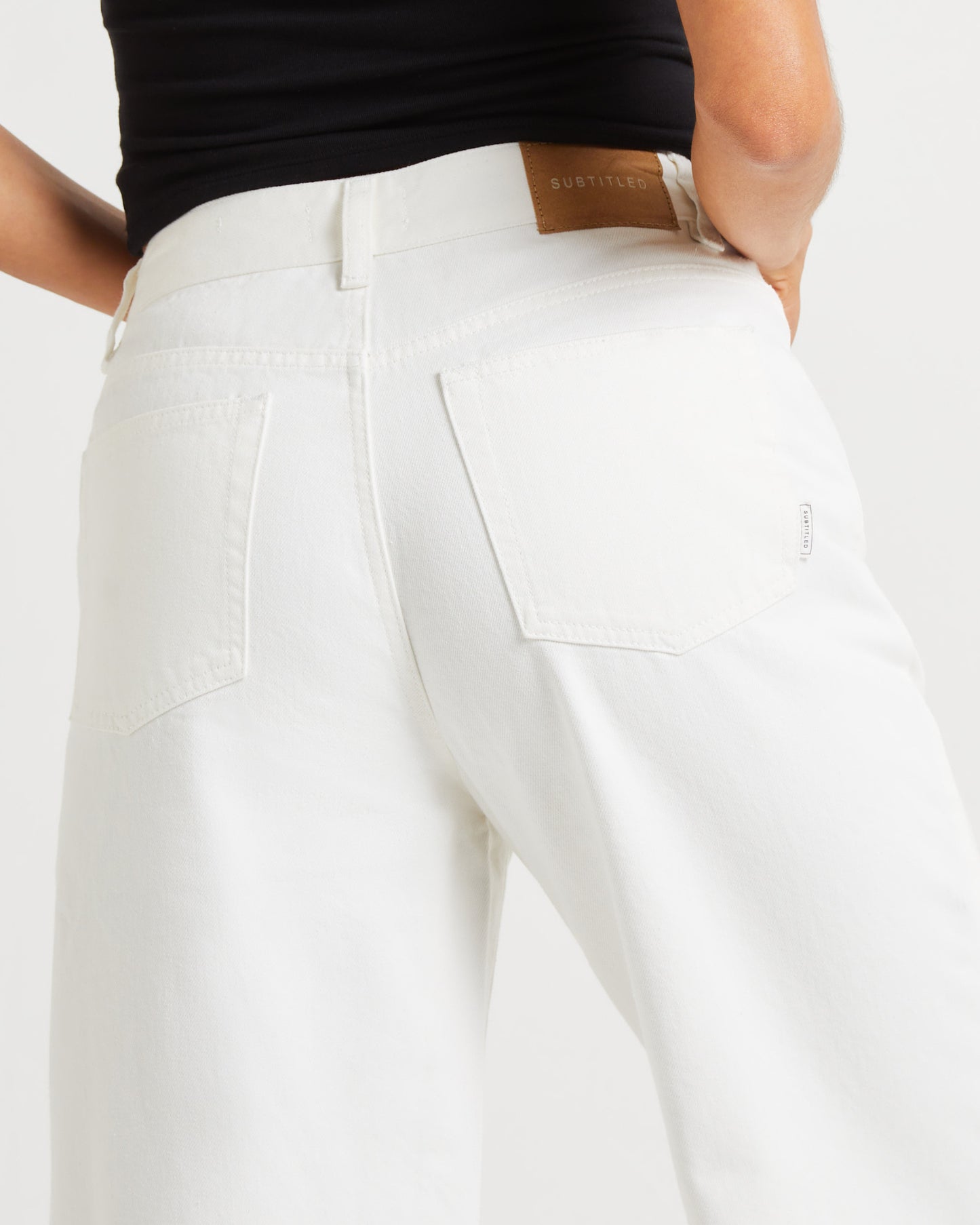 Alexa Mid Rise Relaxed Denim Jeans