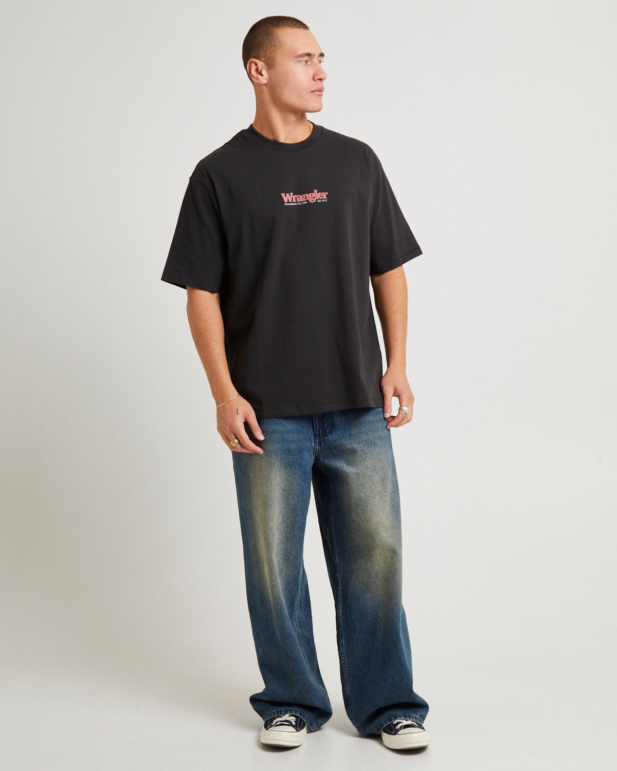 Everyday Slacker T-Shirt Worn Black Worn Black
