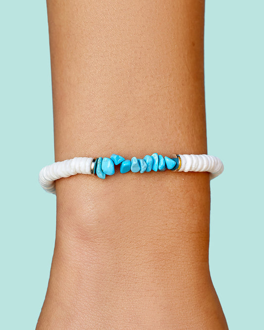 Puka Shell and Turquoise Chip Stretch Bracelet WHITE