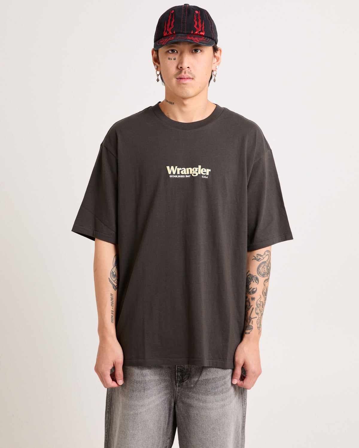 Modello Slacker T-Shirt