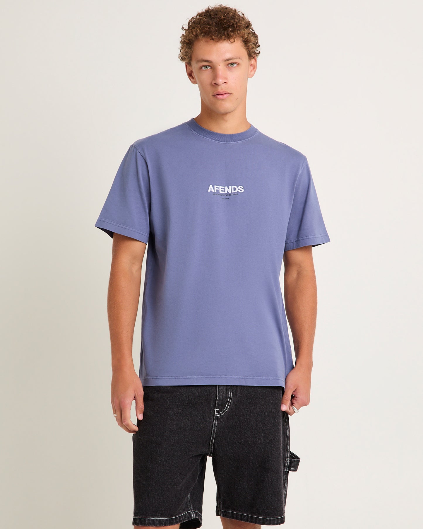 Vinyl Retro Fit T-Shirt