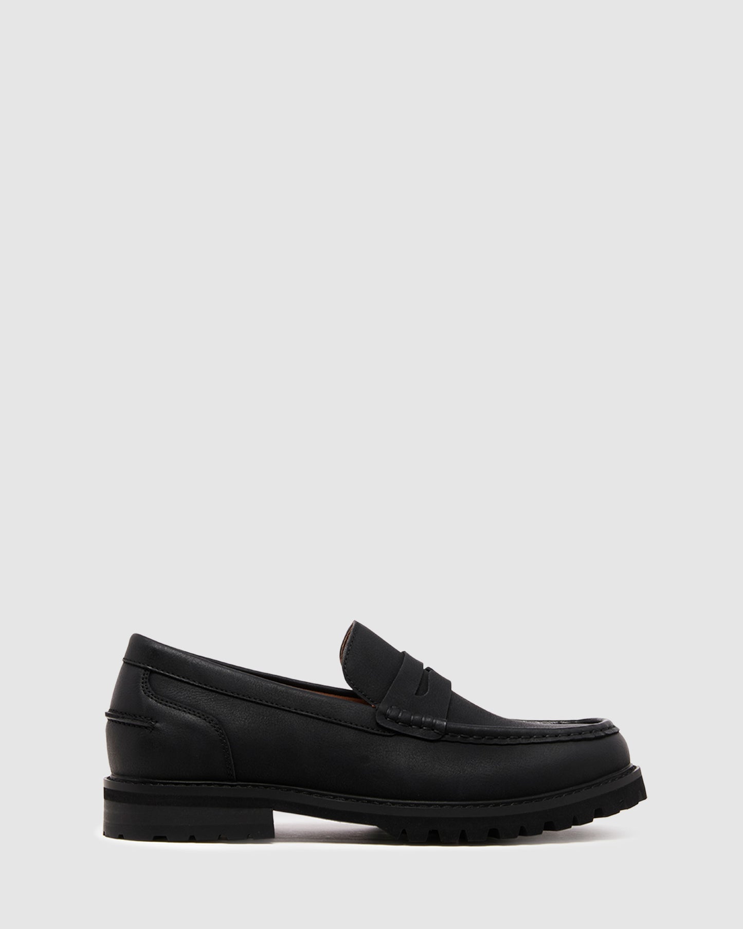 tapered dress pants black dress loafers men Top 6 Men's for Any Occasion These black Italian Black Slim Leg Tapered Pants