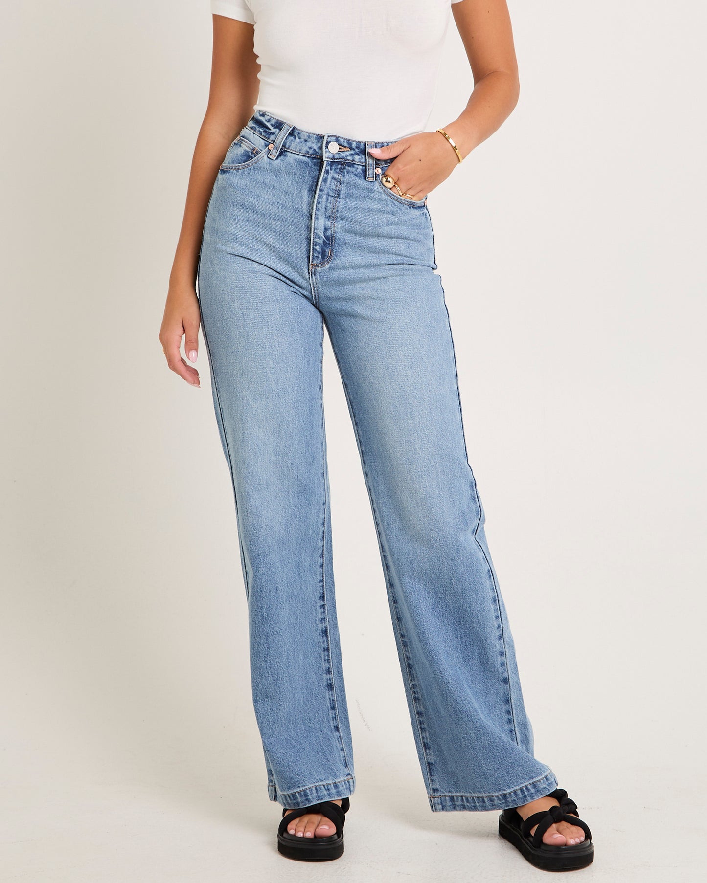 94 High & Wide Jeans Liv