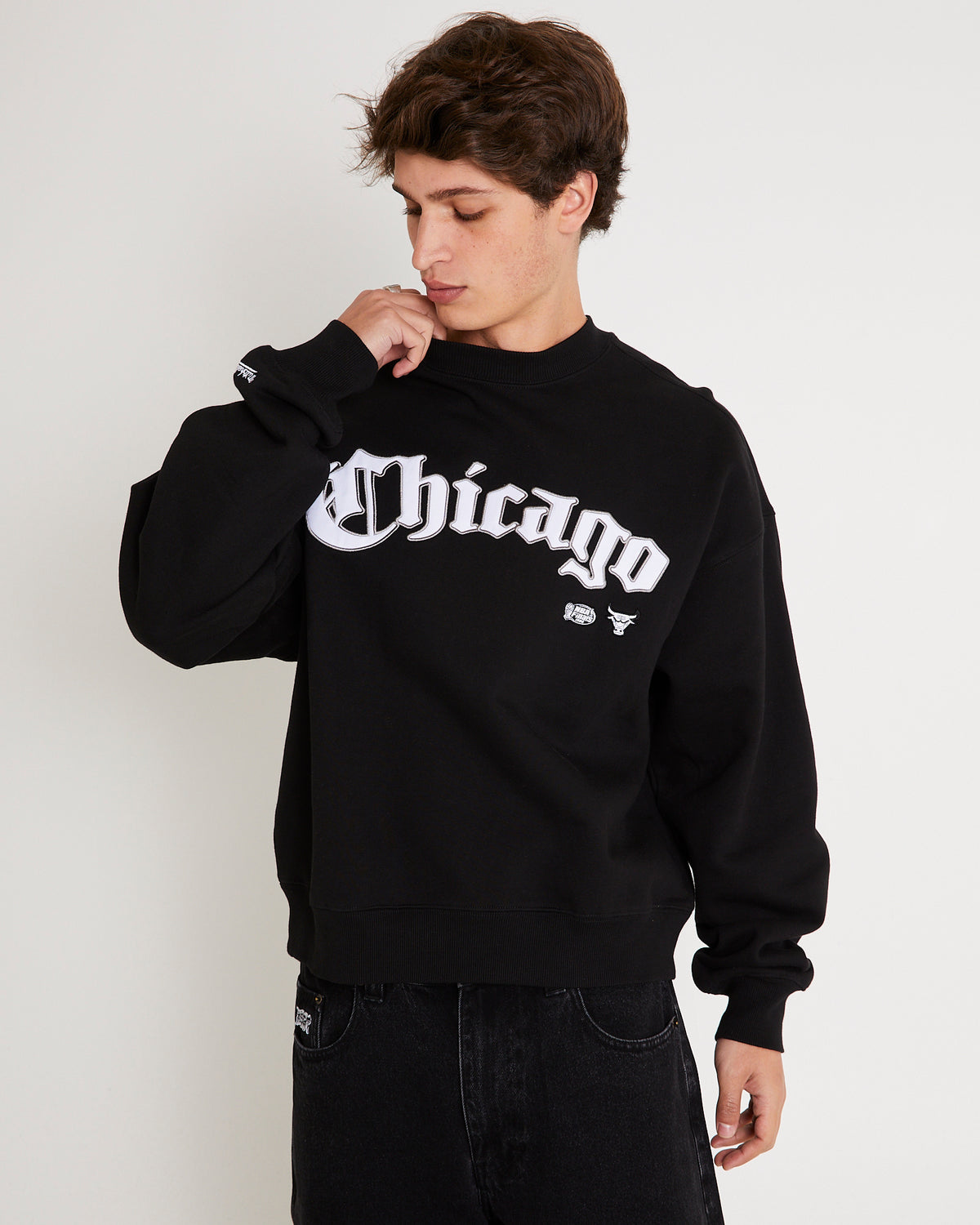 Chicago Bulls Field To The Court Crewneck Jumper BLACK