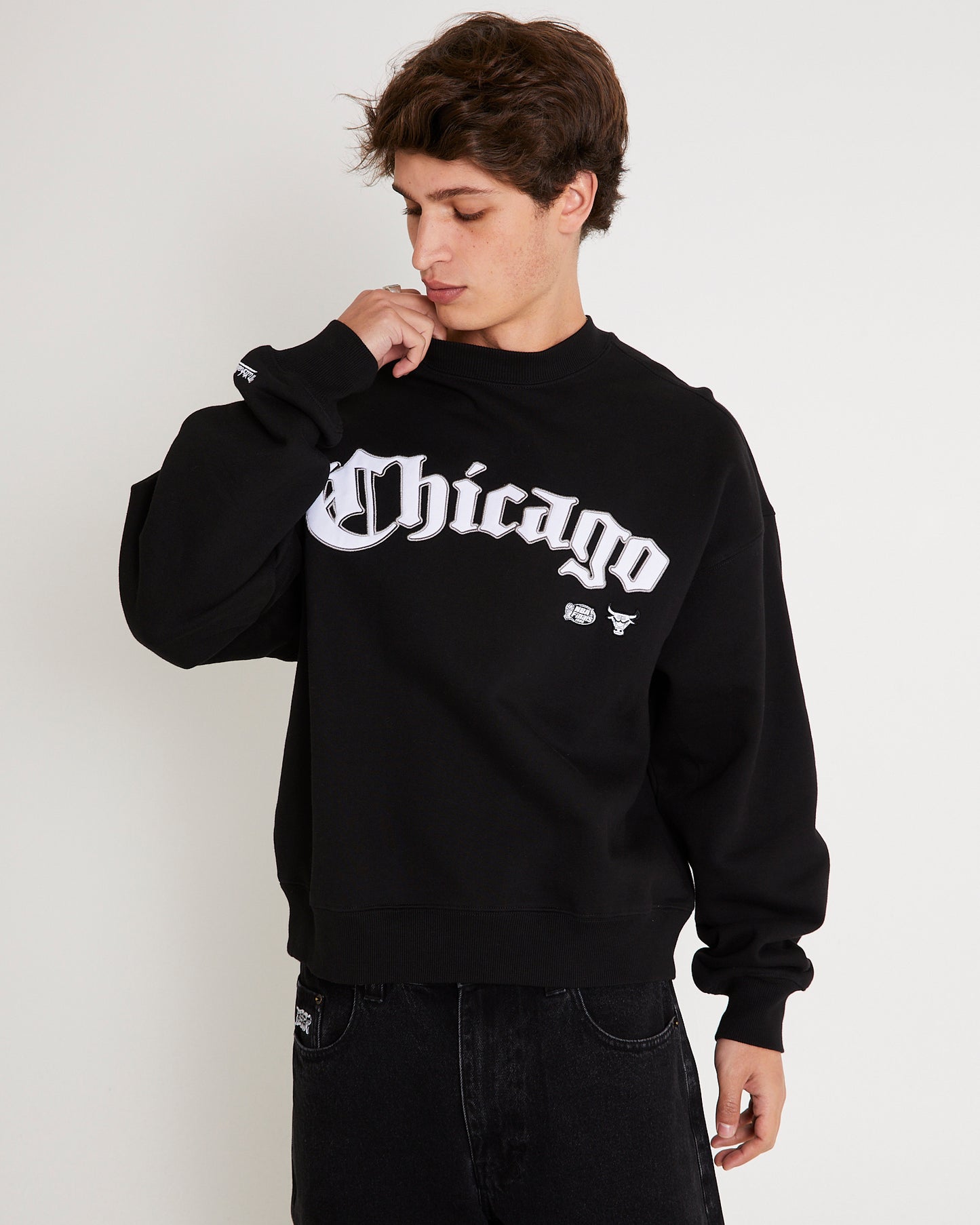 Chicago Bulls Field To The Court Crewneck Jumper