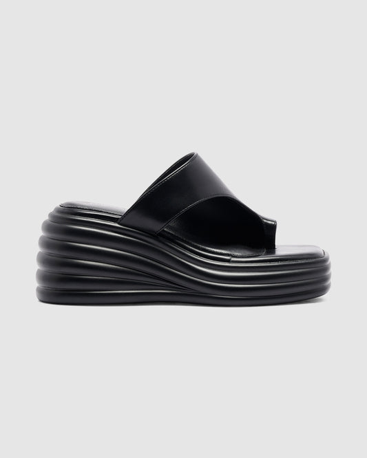Finale Wedge Sandal BLACK