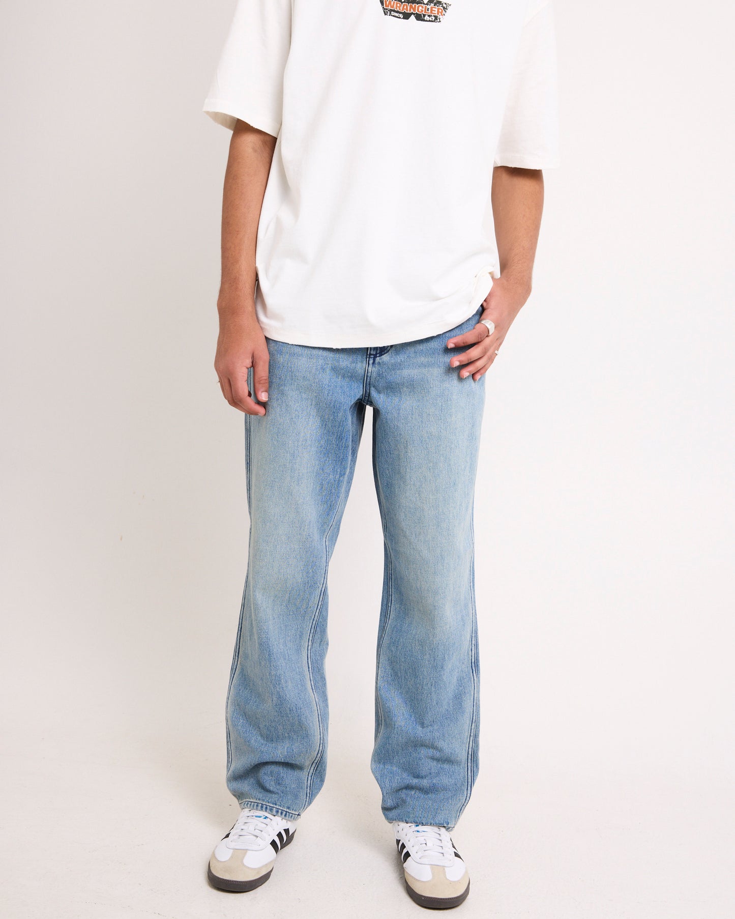 Eazy Straight Denim Jeans