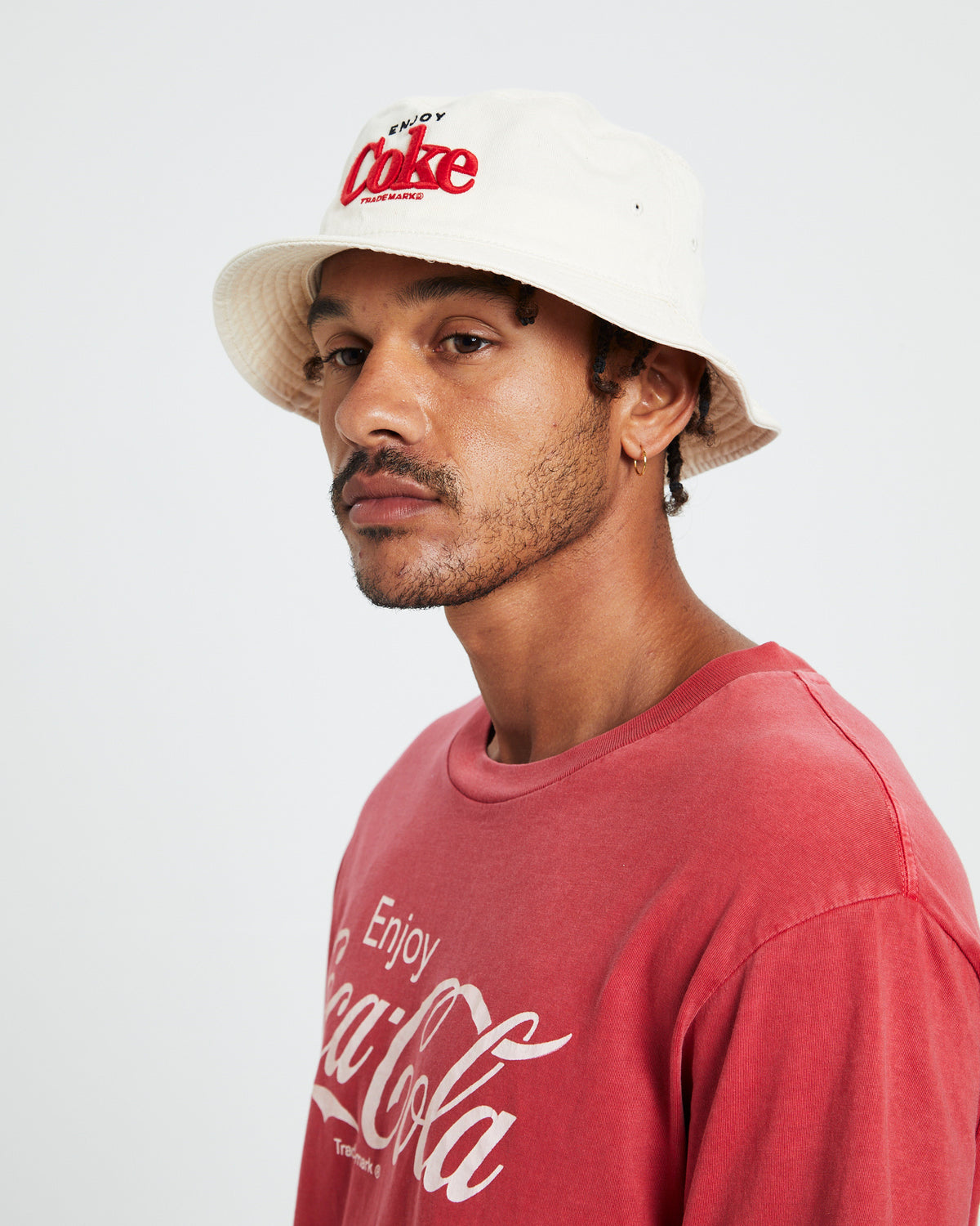 Pigment Coke Bucket Hat Ivory WHITE