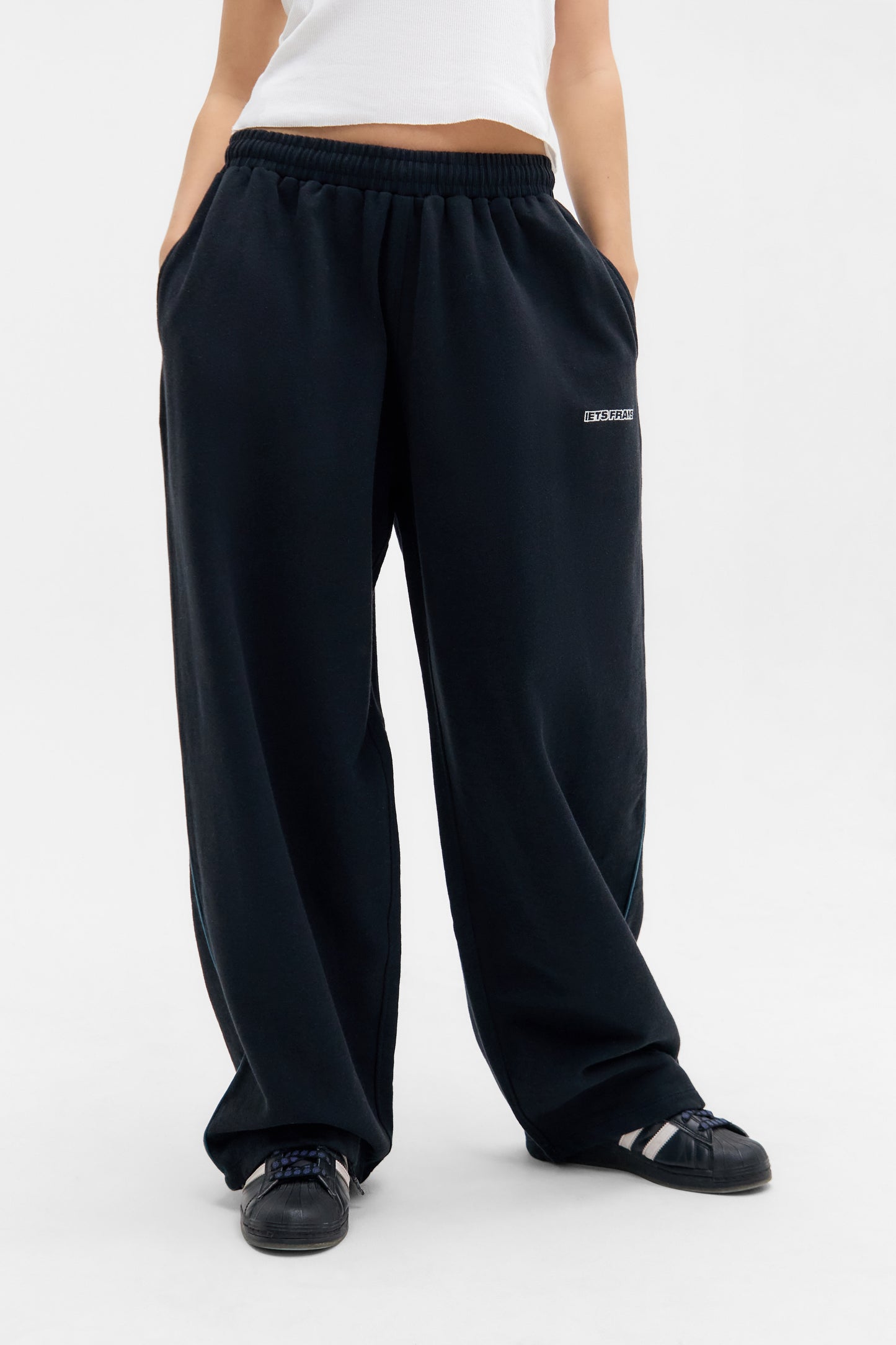 Harri Wide Leg Jogger Pants