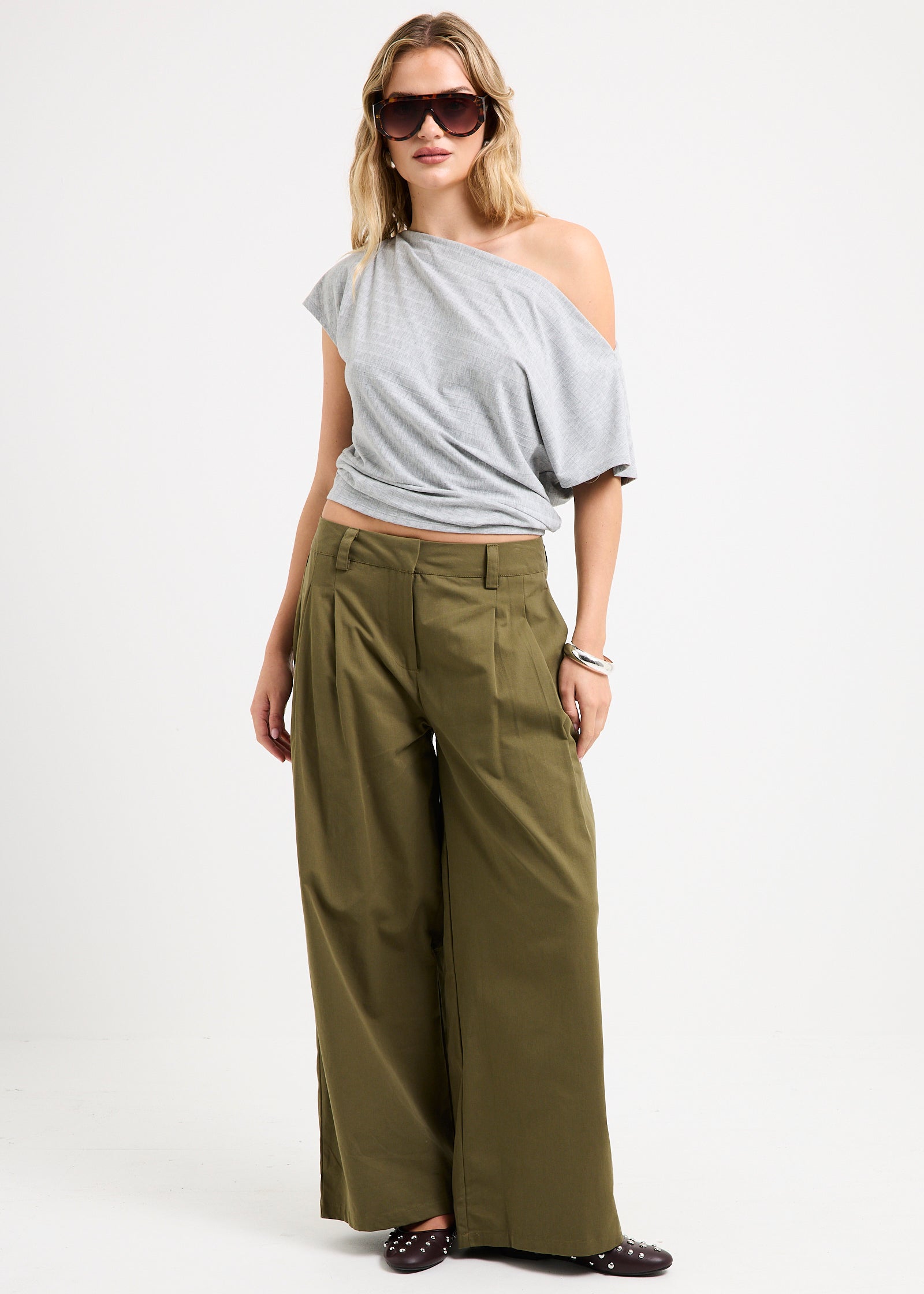 Annika Pleat Pants KHAKI