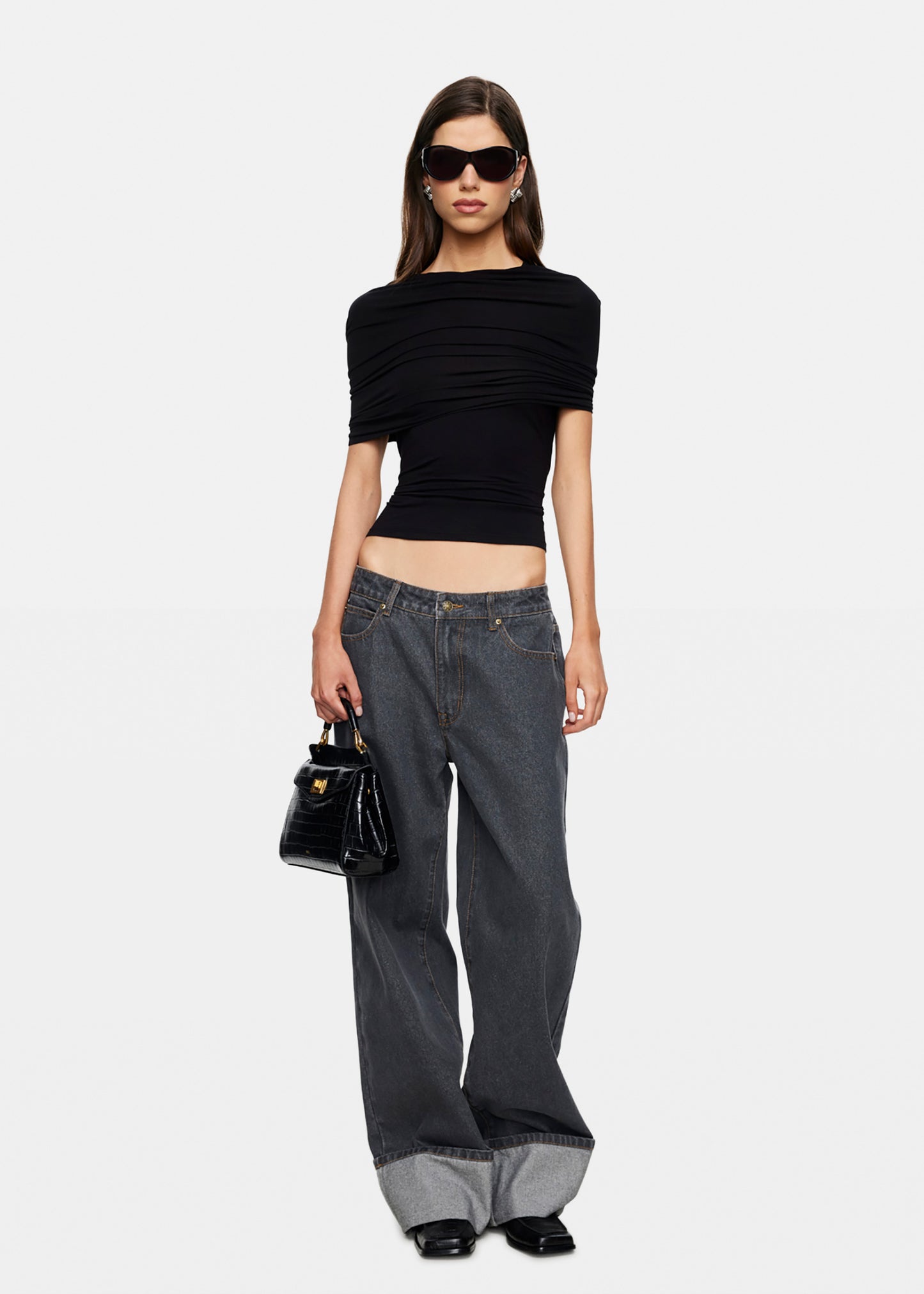 op Model Cuffed Denim Jeans