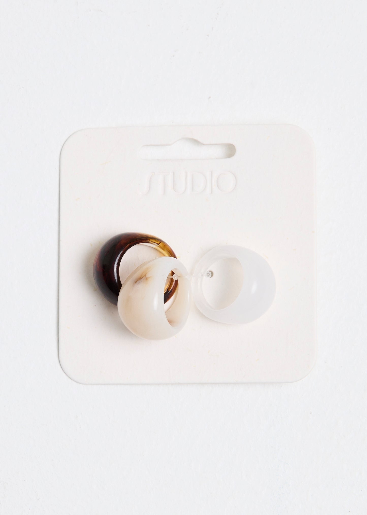 Resin Ring Natural 3 Pack