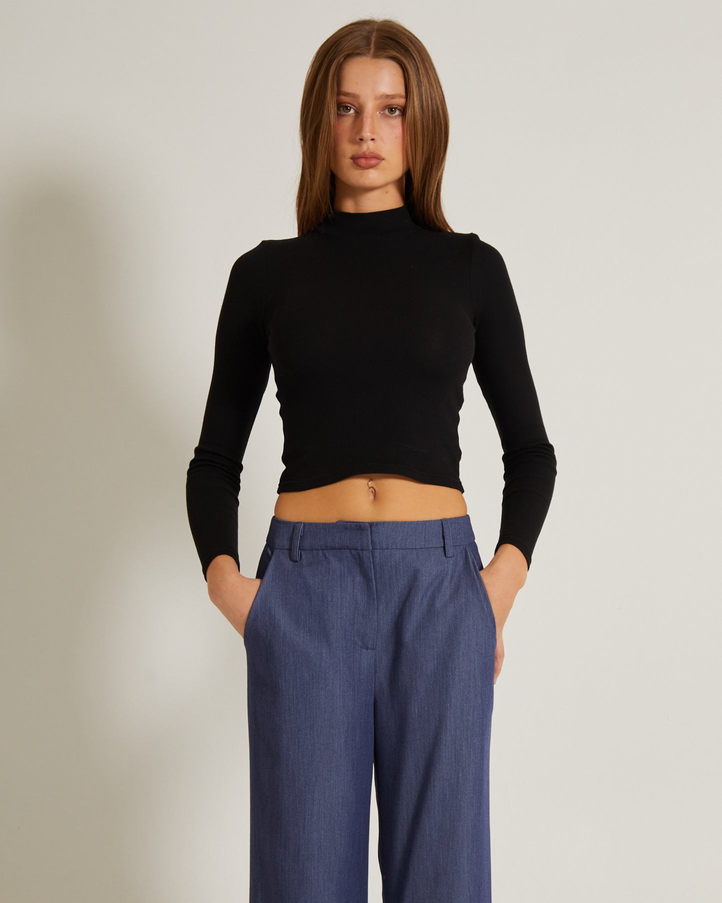 Ribbed Long Sleeve Crop Skivvy