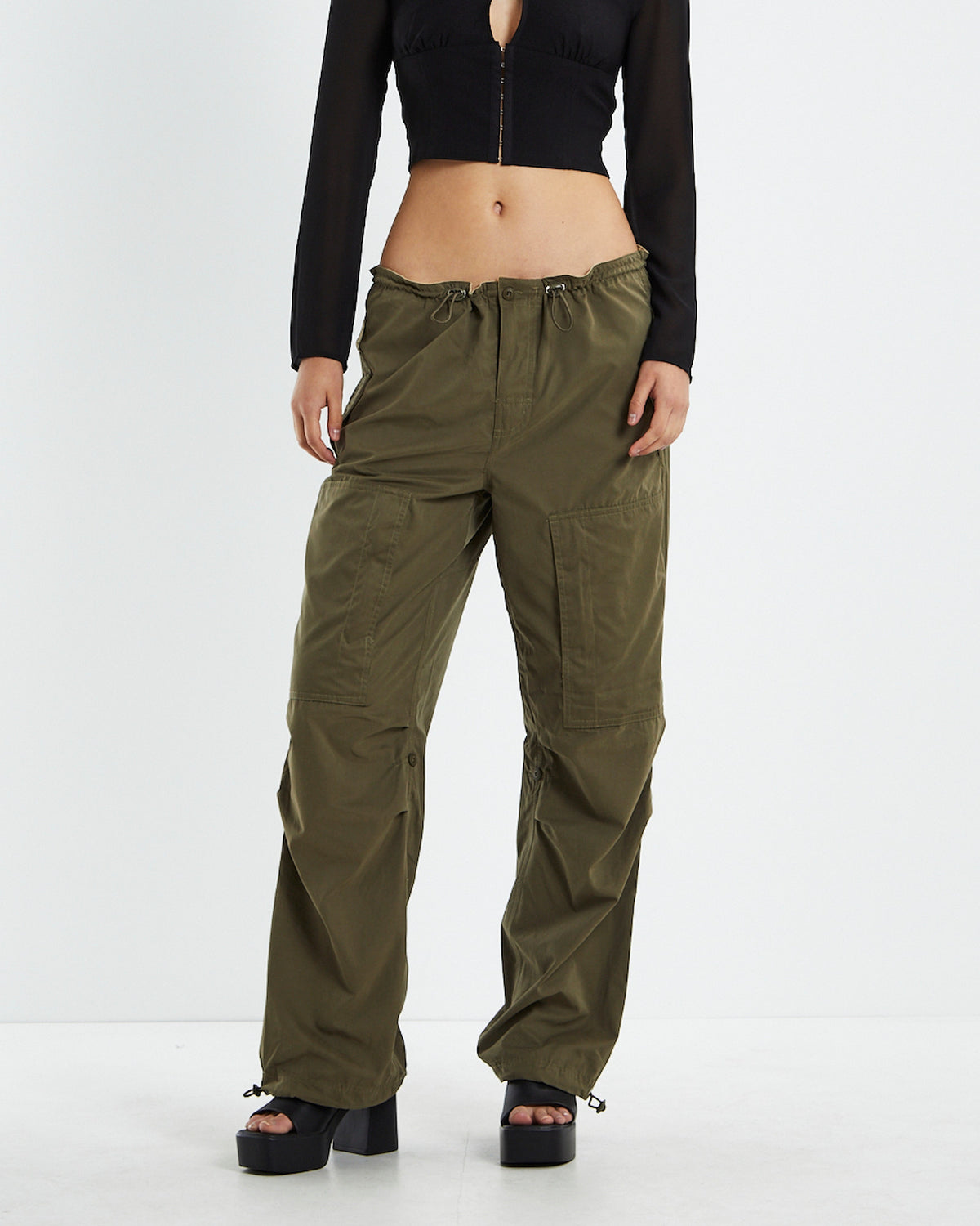 Effie Cargo Parachute Pants KHAKI