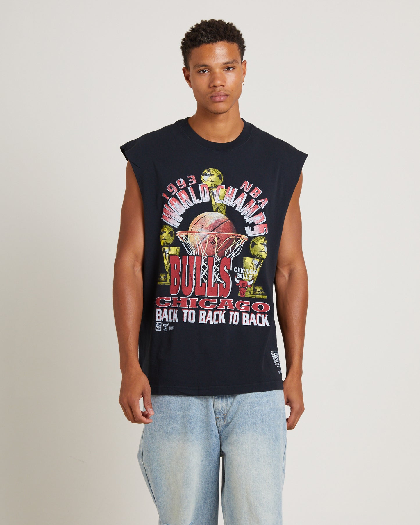 Bulls Muscle Top in Faded Black