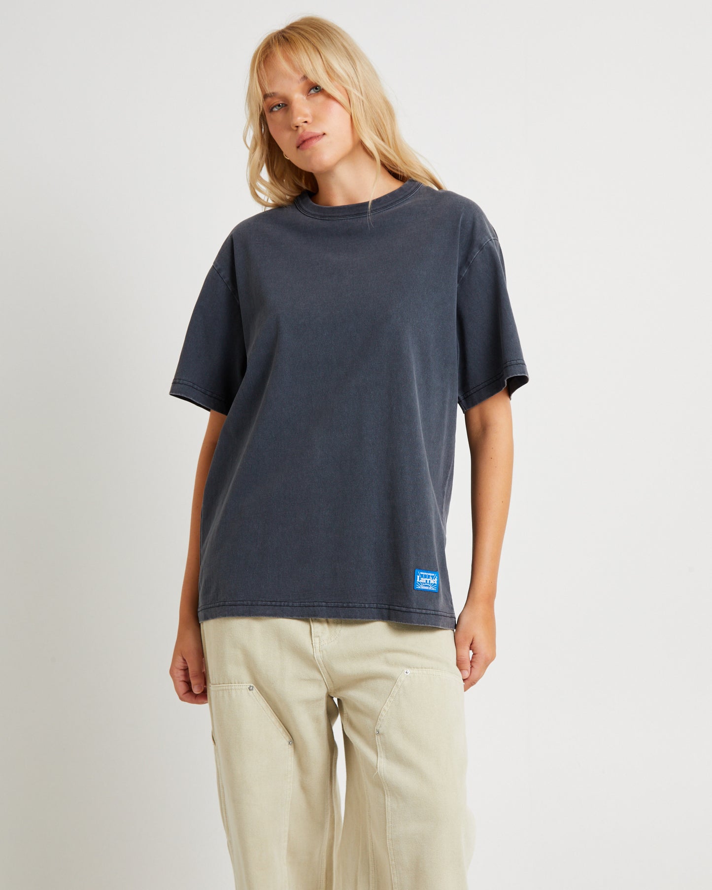 Standard T-Shirt Used Black