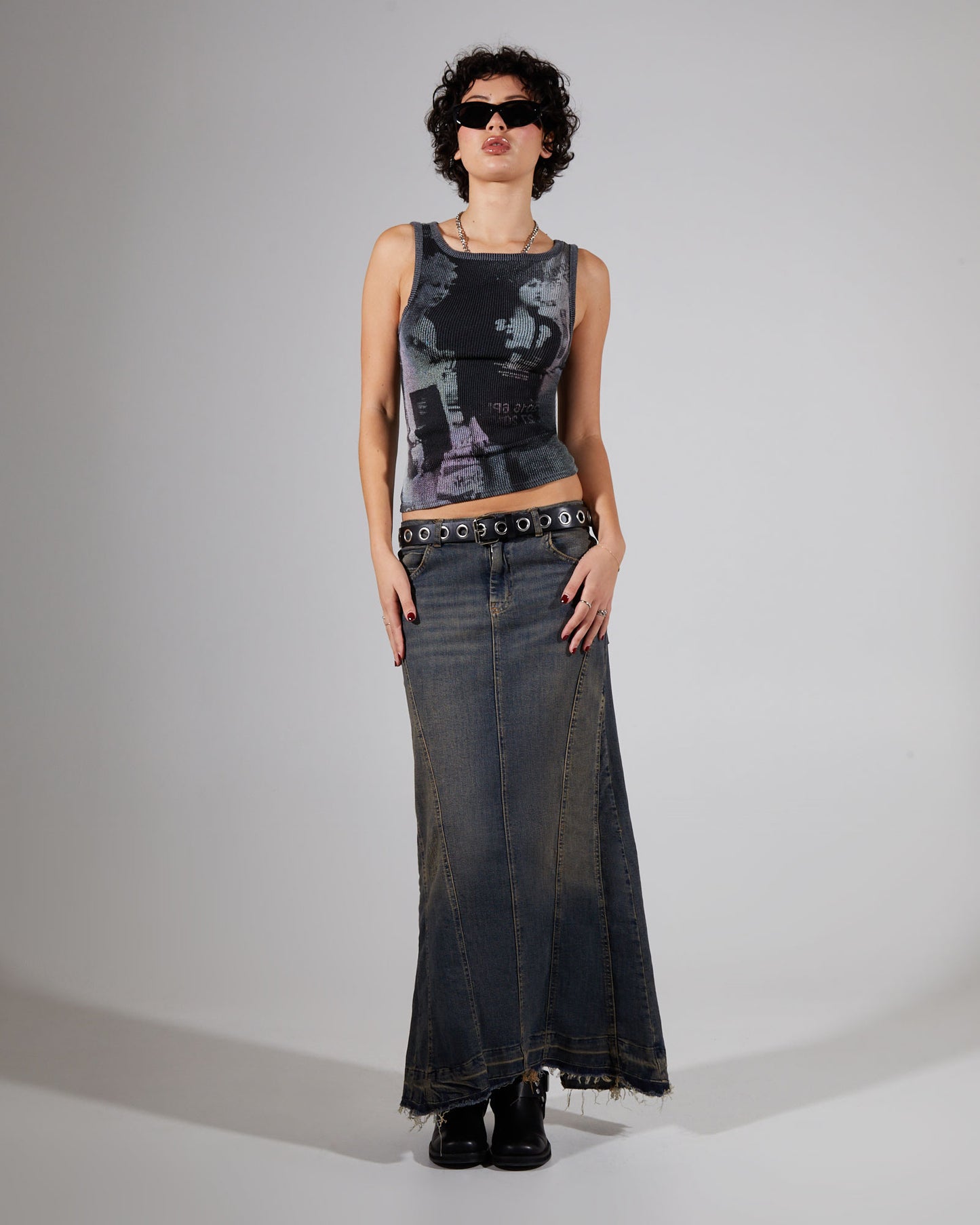 BDG Seamed Tint Denim Midi Denim Skirt