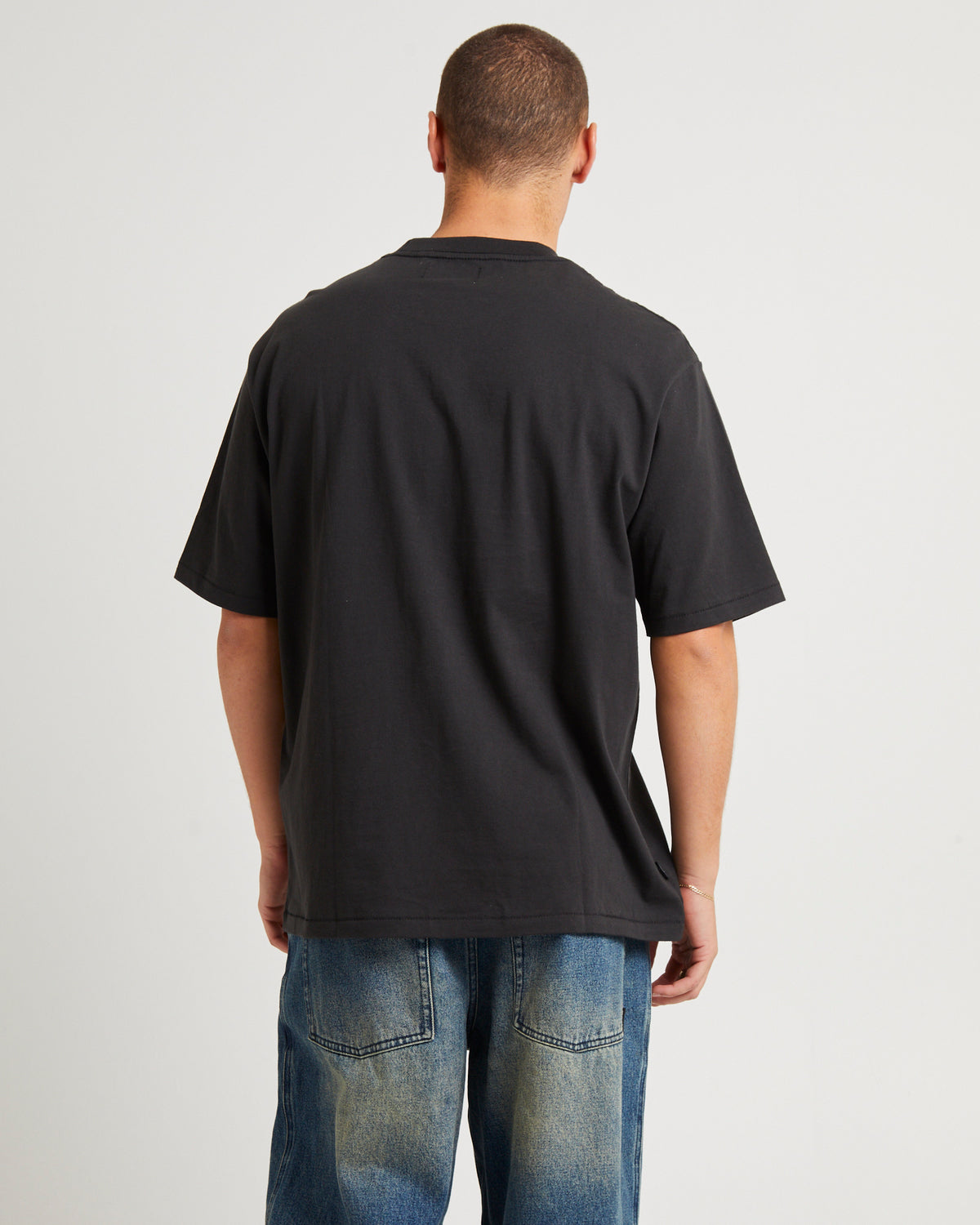 Everyday Slacker T-Shirt Worn Black Worn Black