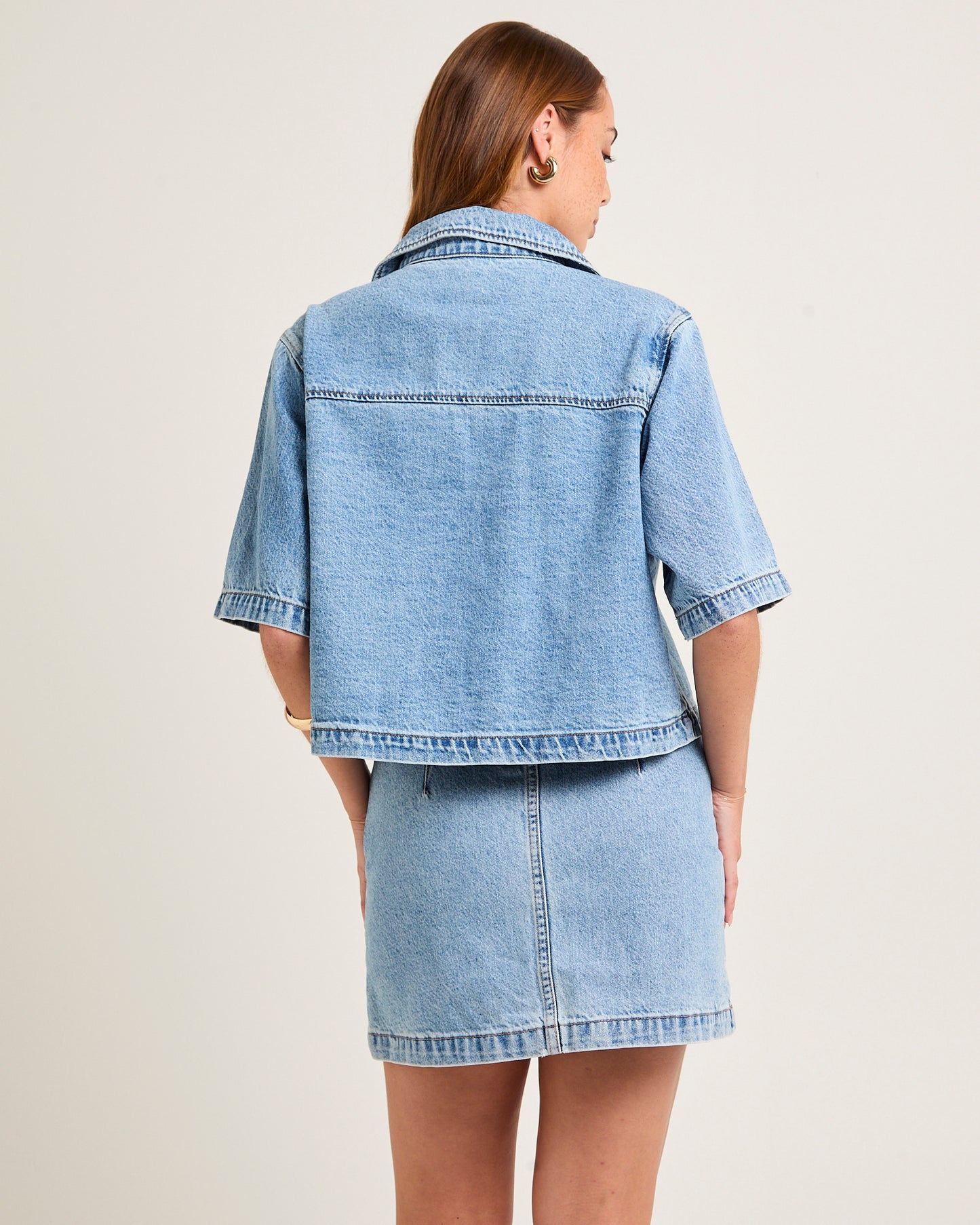 Cropped Resort Shorts Sleeved Denim Shirt