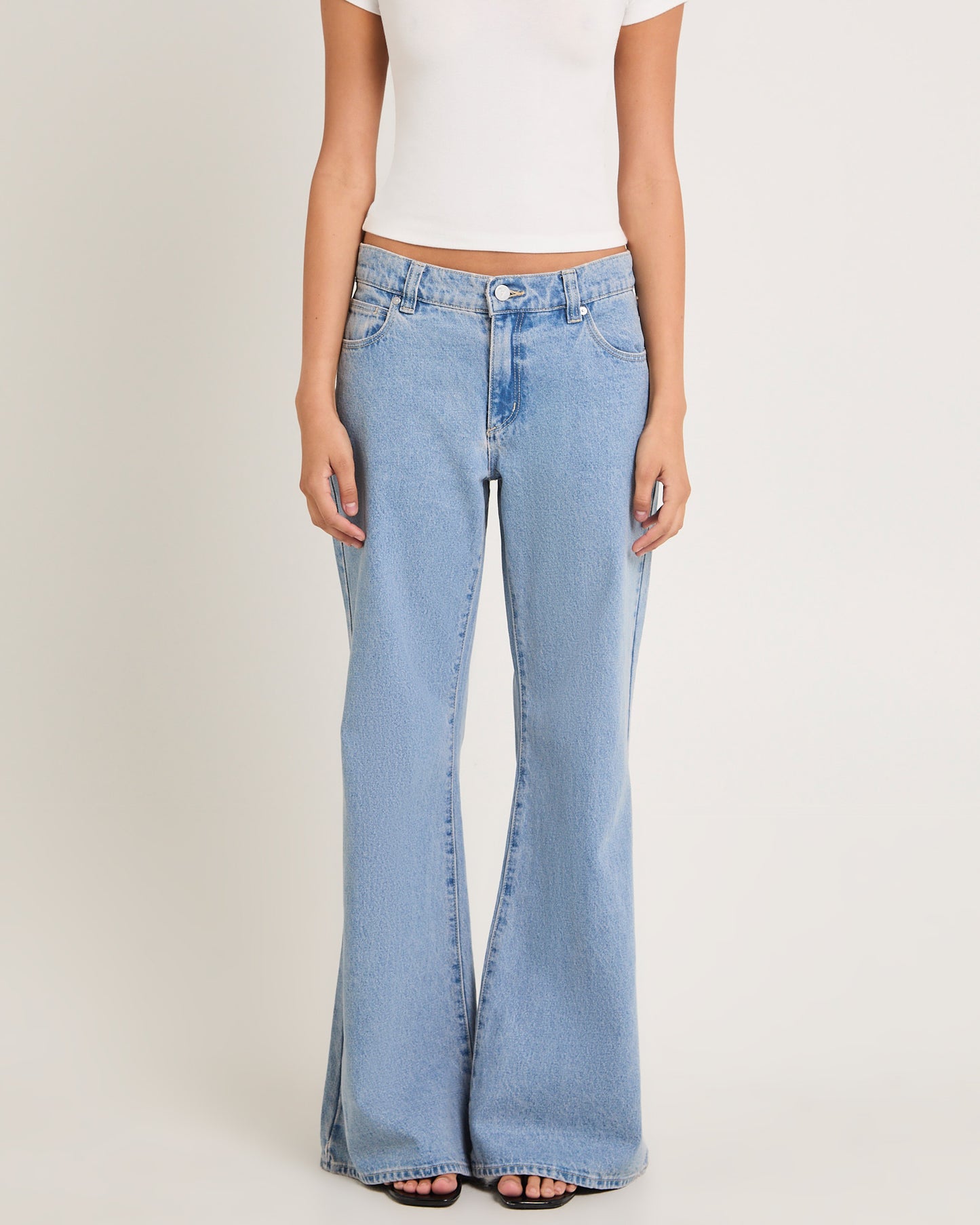99 Low Baggy Flare Denim Jeans Paris