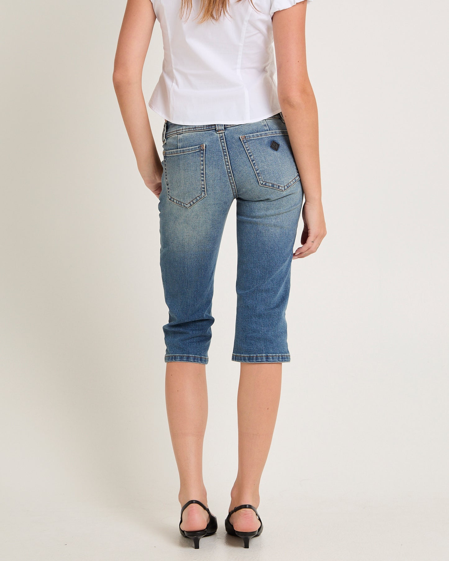 00 Low Capri Pants Petra