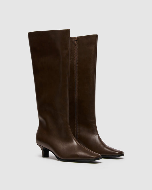 Spicy Tall Boots CHOCOLATE