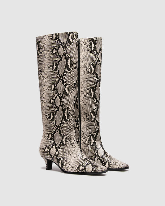 Spicy Tall Boots BLACK / WHITE