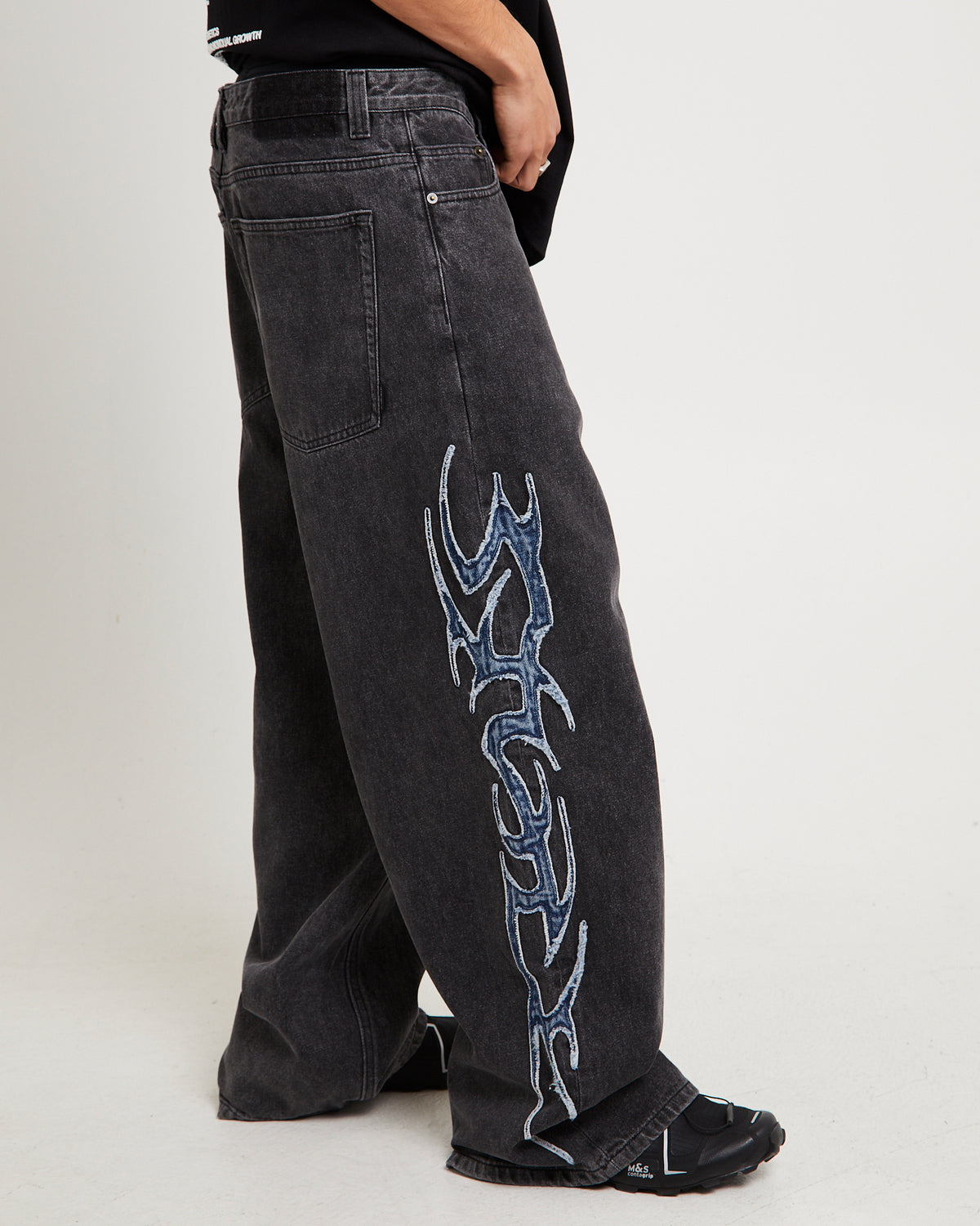 DNA Baggy Denim Jeans NU BLACK